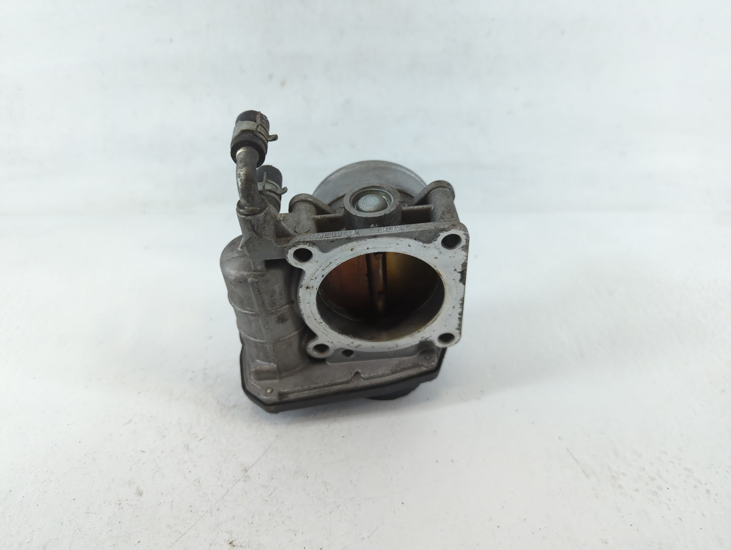 2014-2018 Infiniti Q50 Throttle Body P/N:0407H RME60-21 Fits OEM Used Auto Parts - Oemusedautoparts1.com