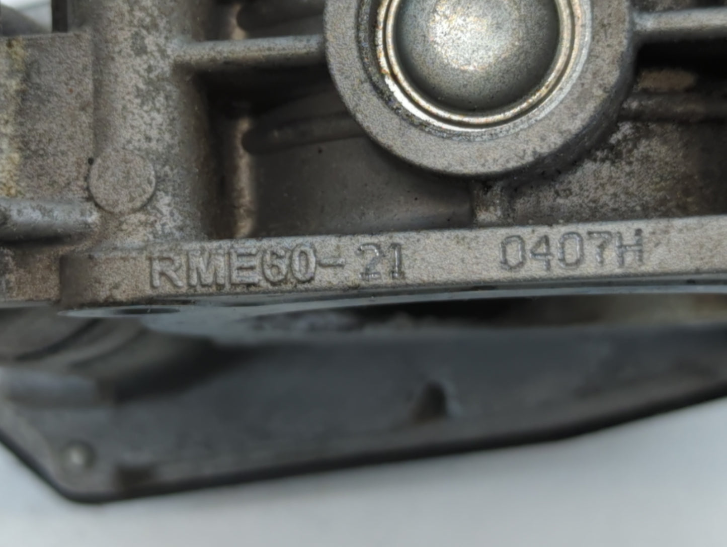 2014-2018 Infiniti Q50 Throttle Body P/N:0407H RME60-21 Fits OEM Used Auto Parts - Oemusedautoparts1.com
