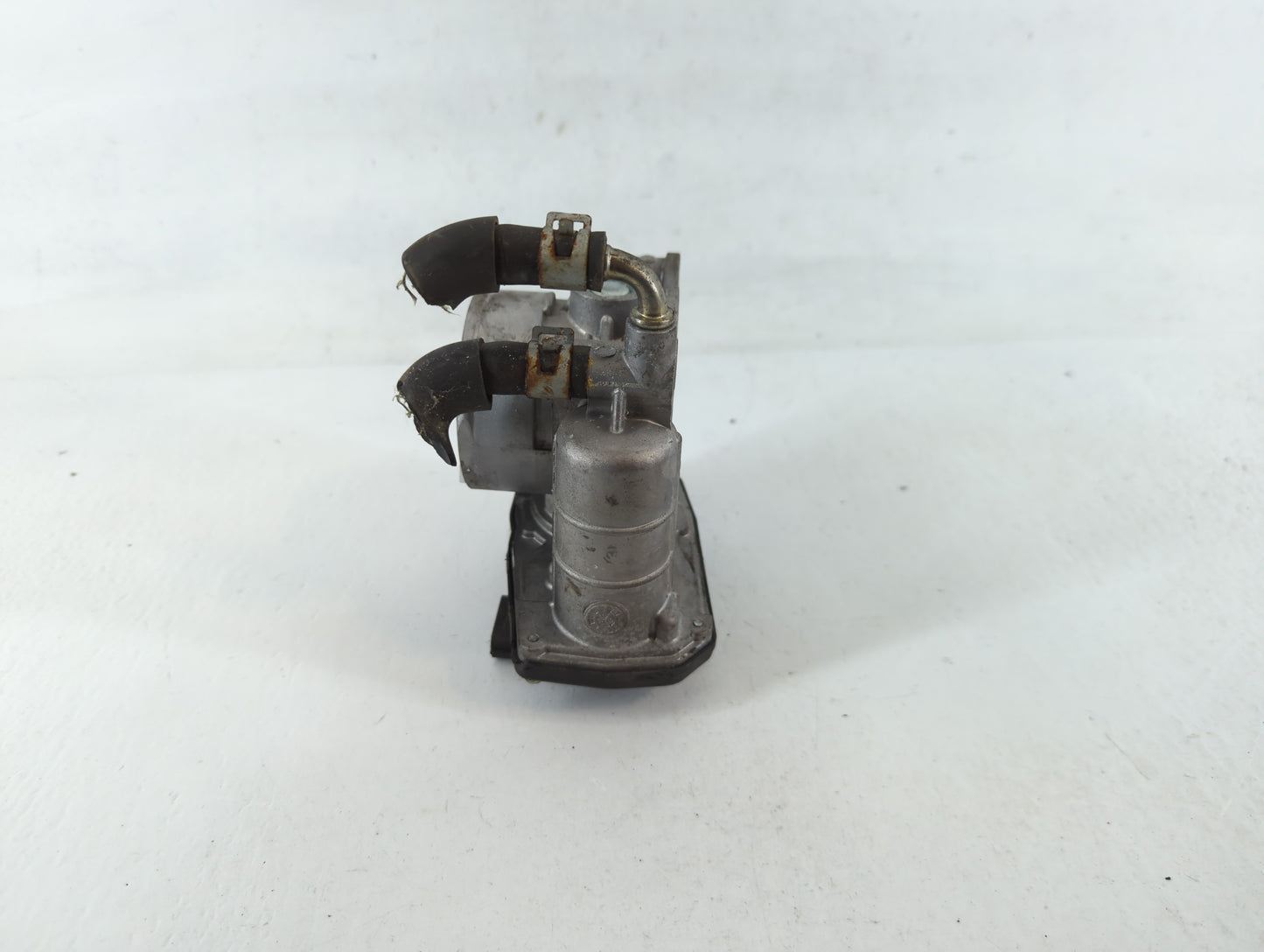 2014-2018 Infiniti Q50 Throttle Body P/N:5521H RME60-21 Fits OEM Used Auto Parts - Oemusedautoparts1.com