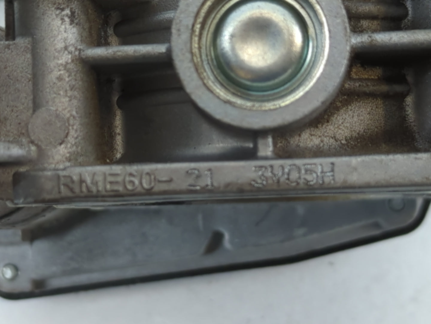 2014-2018 Infiniti Q50 Throttle Body P/N:3Y05H RME60-21 Fits OEM Used Auto Parts - Oemusedautoparts1.com