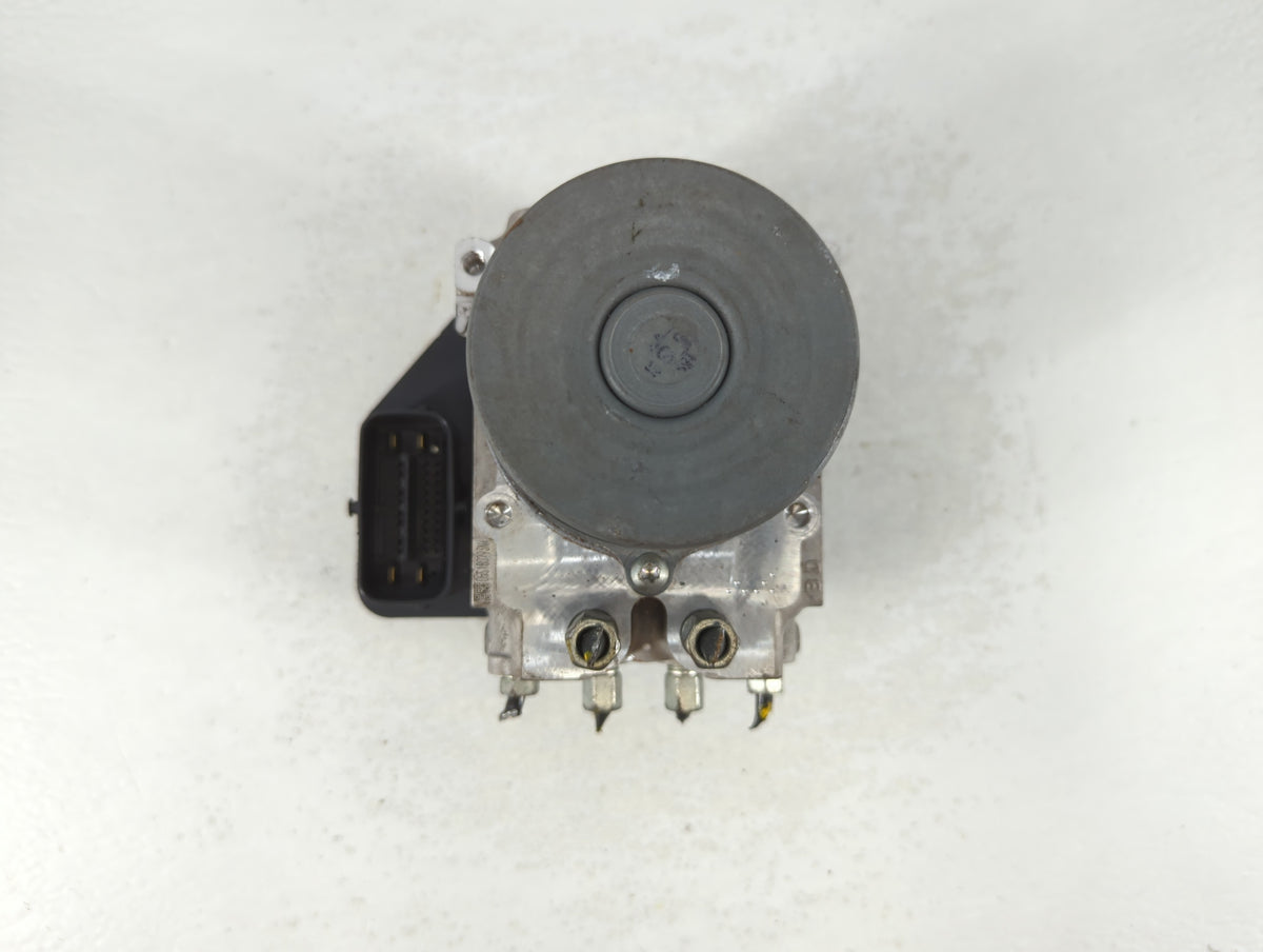 2014-2015 Infiniti Q50 Anti-Lock Brake ABS Pump Module Actuator OEM P/N:133800-5790 47660-4GB1A Fits Fits 2014 2015 OEM Used