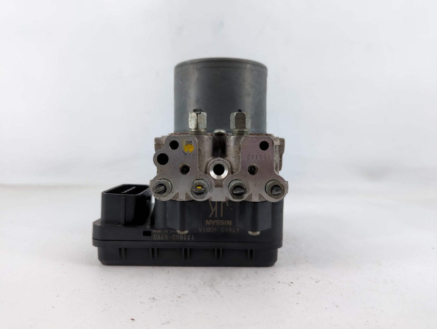 2015 Infiniti Q50 ABS Pump Control Module Replacement P/N:47660 4GB1A 133800-5790 Fits OEM Used Auto Parts - Oemusedautopart
