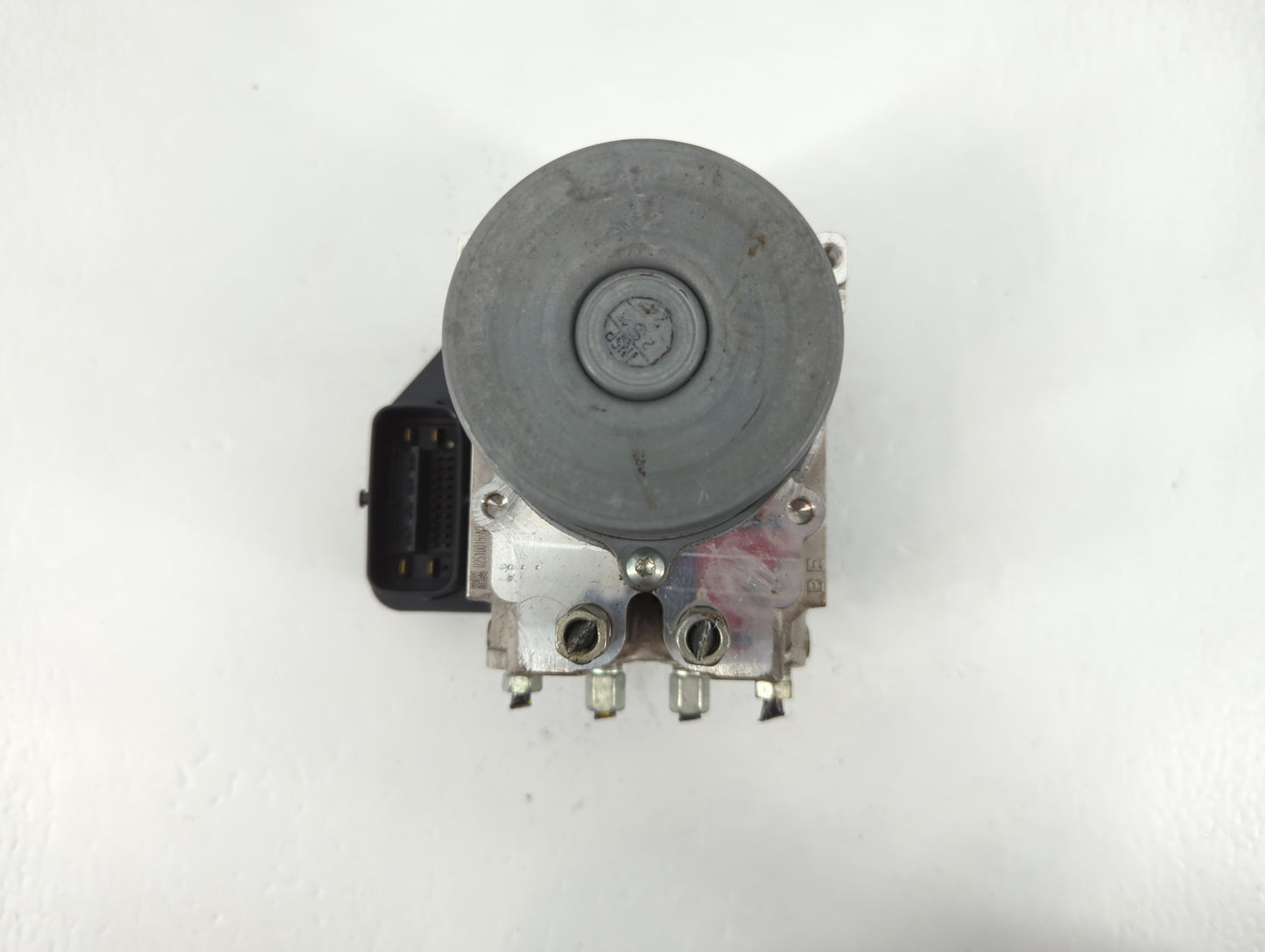 2015 Infiniti Q50 ABS Pump Control Module Replacement P/N:47660 4GB1A 133800-5790 Fits OEM Used Auto Parts - Oemusedautopart