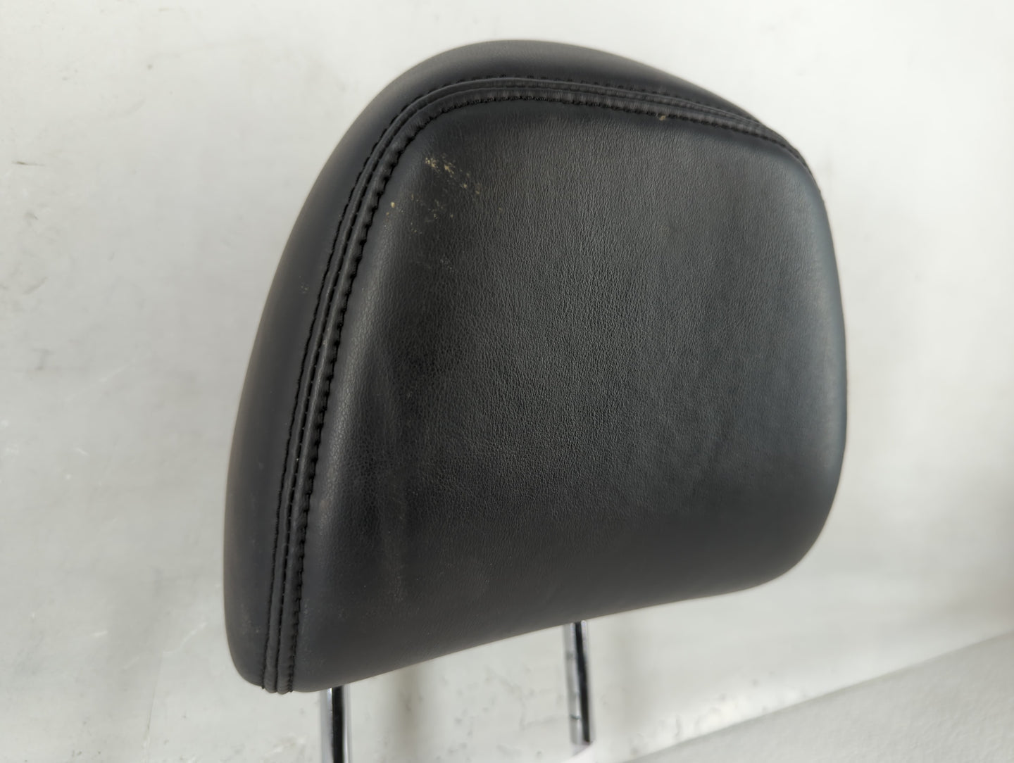 2015 Infiniti Q50 Headrest Head Rest Front Driver Passenger Seat Black - Oemusedautoparts1.com