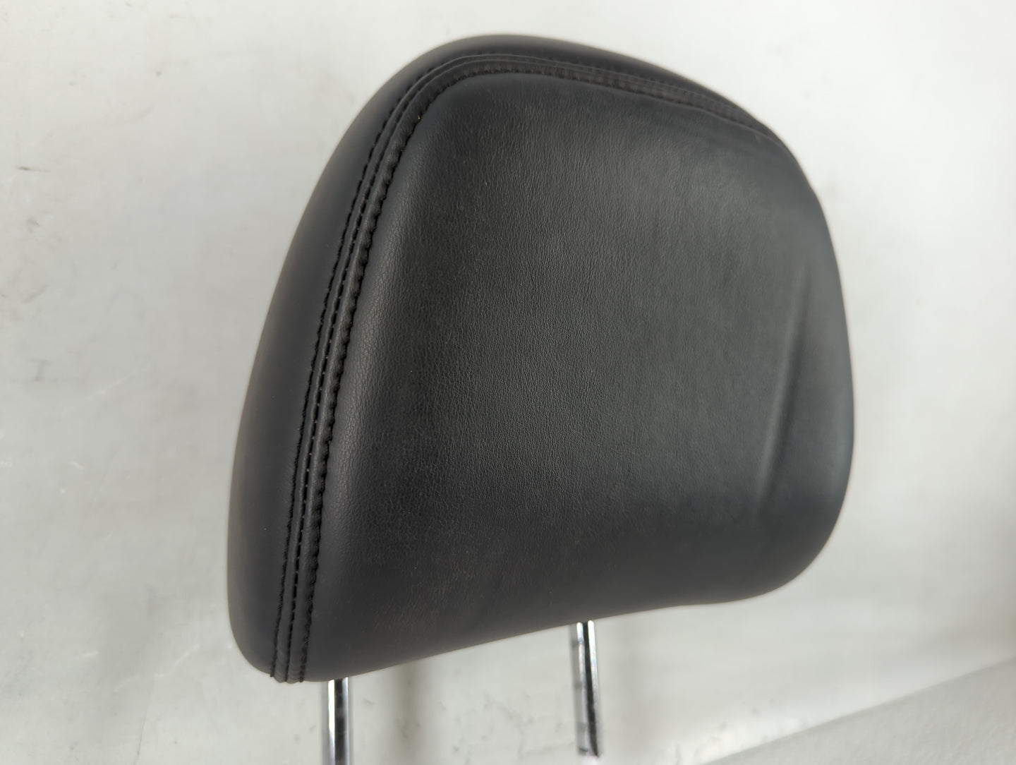 2014-2015 Infiniti Q50 Headrest Head Rest Front Driver Passenger Seat - Oemusedautoparts1.com