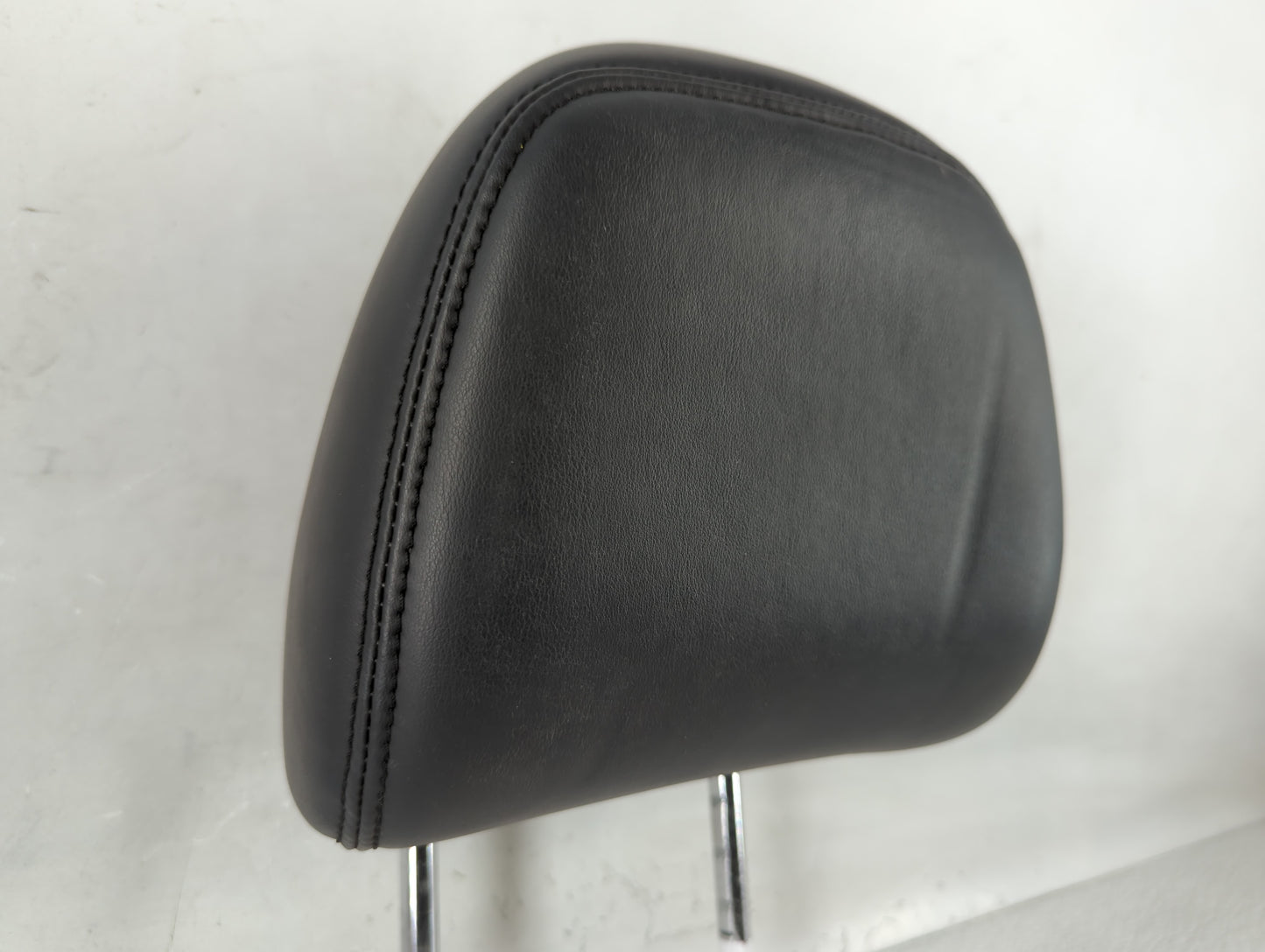 2014-2015 Infiniti Q50 Headrest Head Rest Front Driver Passenger Seat - Oemusedautoparts1.com