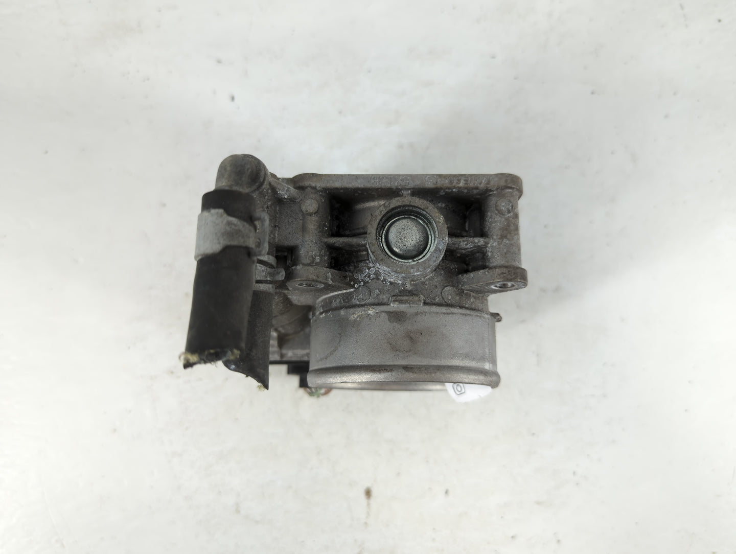 2014-2018 Infiniti Q50 Throttle Body P/N:K 5926 526-01 Fits OEM Used Auto Parts - Oemusedautoparts1.com