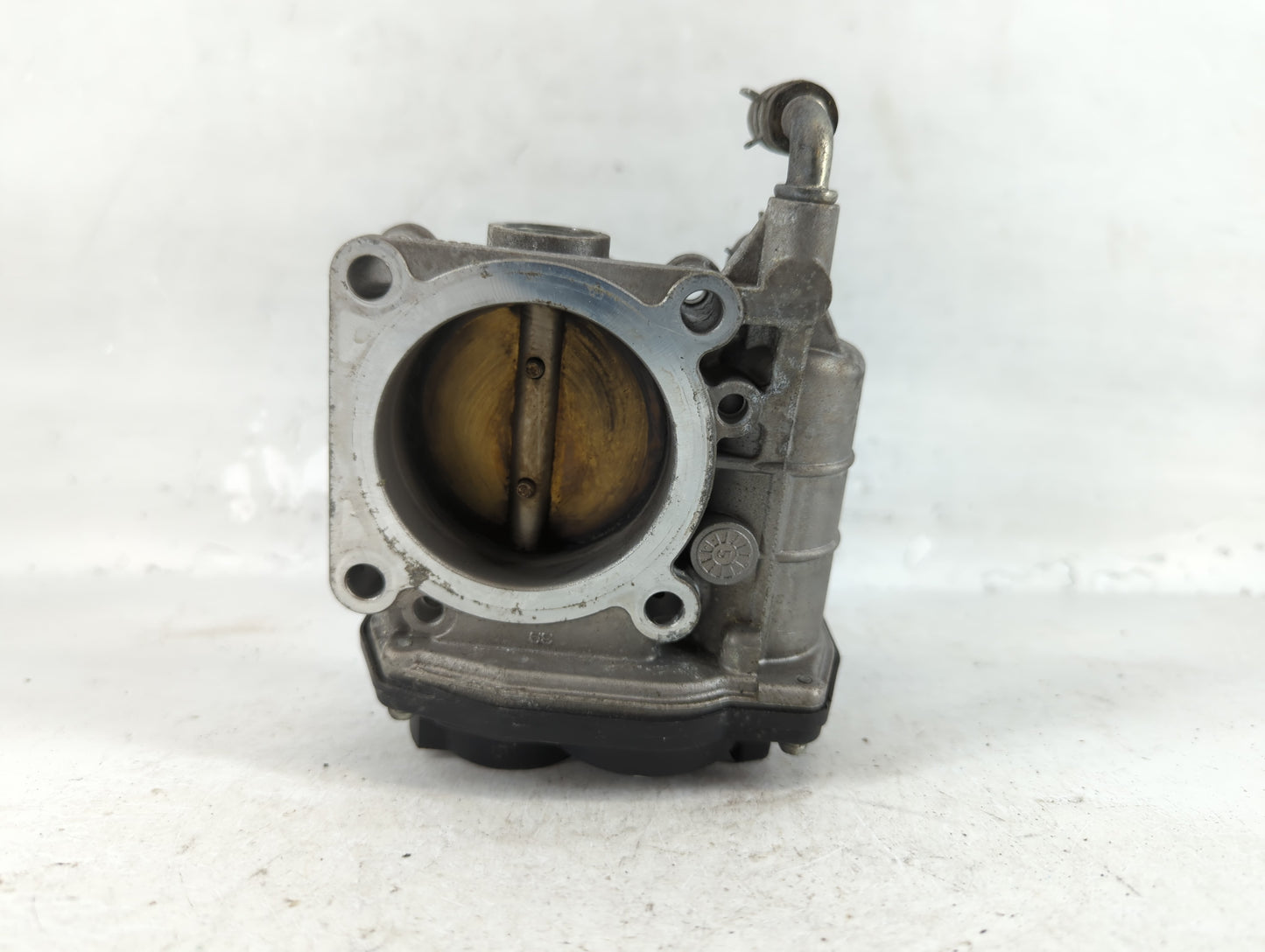 2014-2018 Infiniti Q50 Throttle Body P/N:K 5926 526-01 Fits OEM Used Auto Parts - Oemusedautoparts1.com