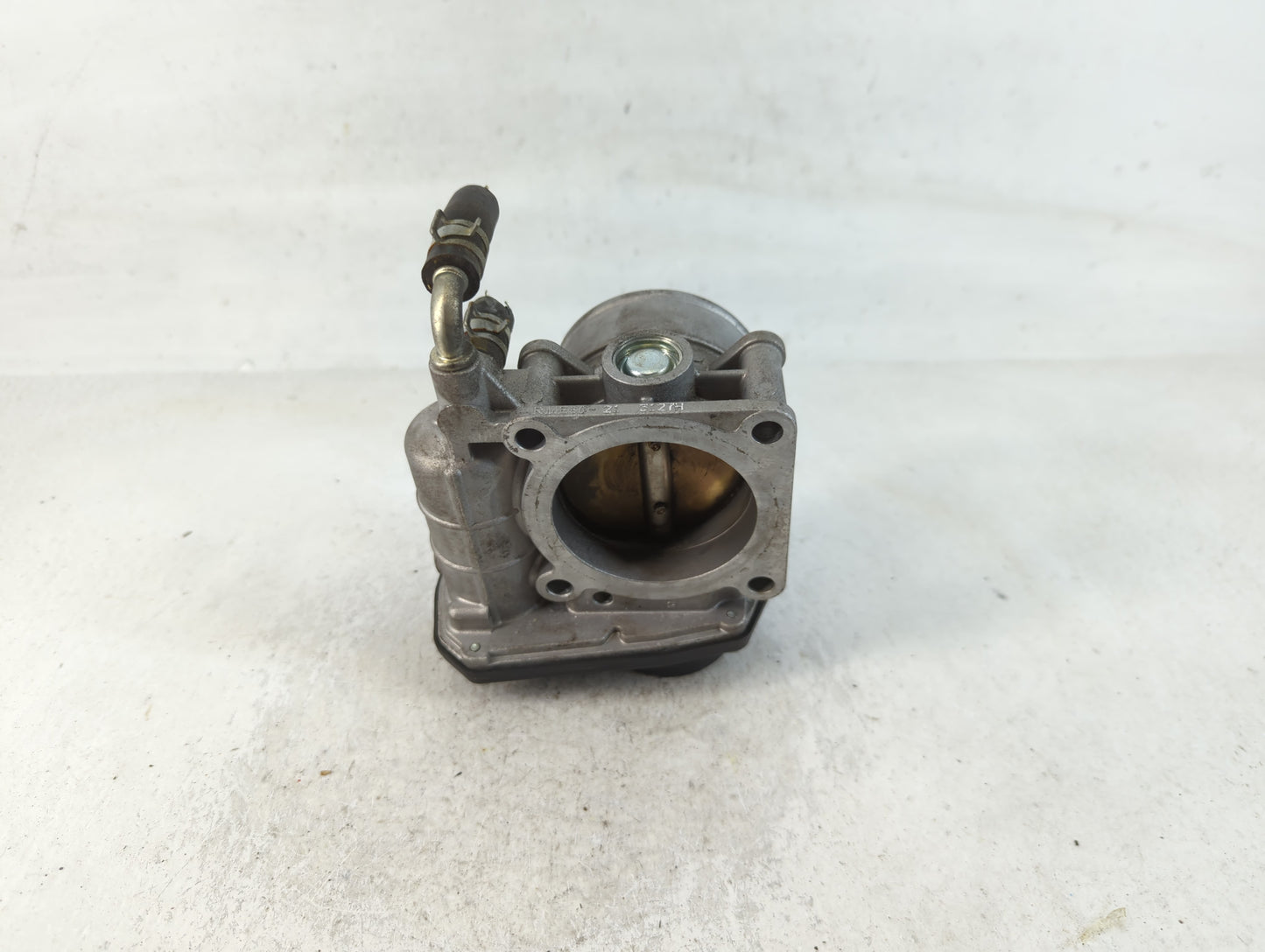 2014-2018 Infiniti Q50 Throttle Body P/N:K 5926 526-01 Fits OEM Used Auto Parts - Oemusedautoparts1.com