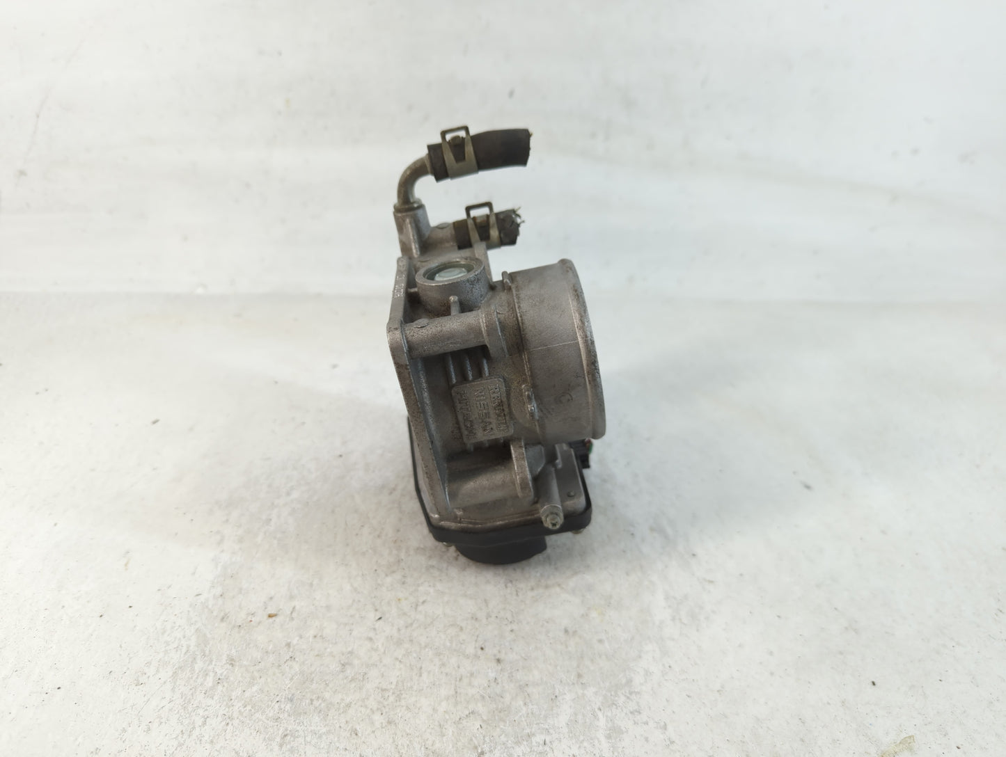 2014-2018 Infiniti Q50 Throttle Body P/N:K 5926 526-01 Fits OEM Used Auto Parts - Oemusedautoparts1.com