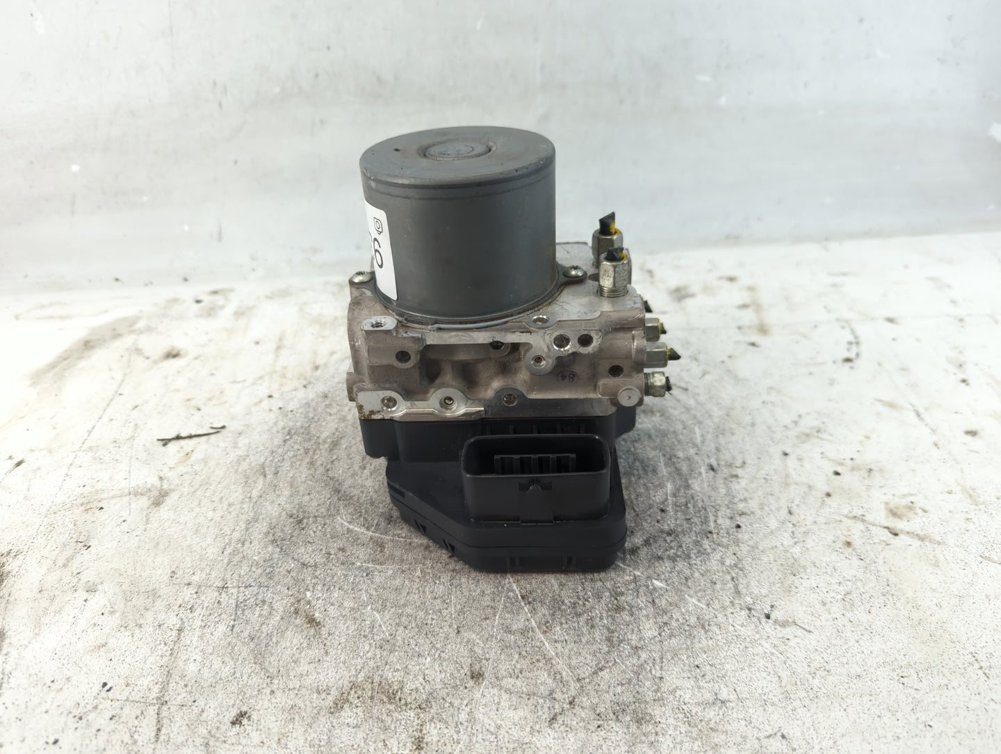 2014-2015 Infiniti Q50 ABS Pump Control Module Replacement P/N:133800-5790 Fits Fits 2014 2015 OEM Used Auto Parts - Oemused