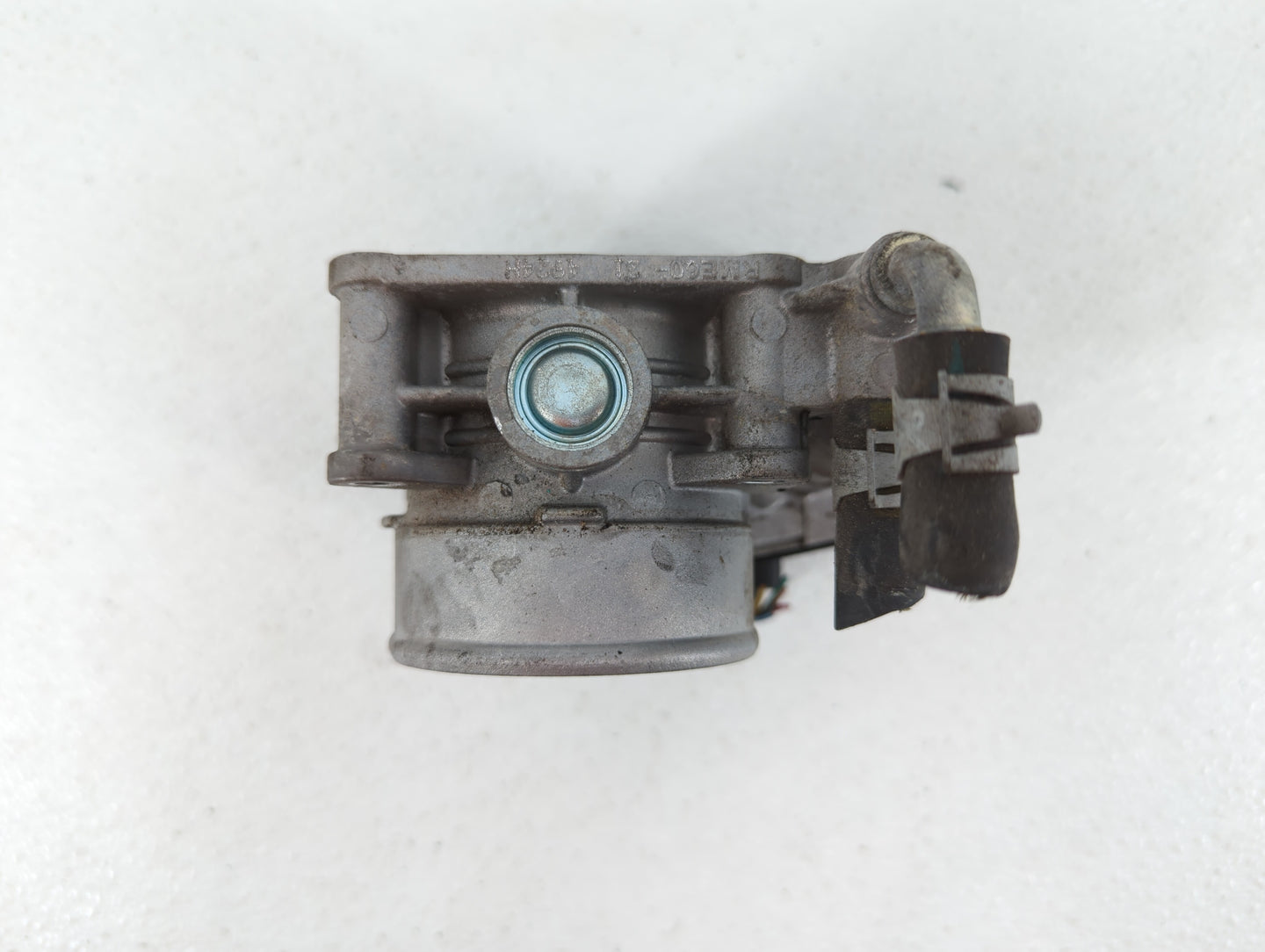 2014-2015 Infiniti Q60 Throttle Body P/N:RME60-21 RME60-12 Fits OEM Used Auto Parts - Oemusedautoparts1.com