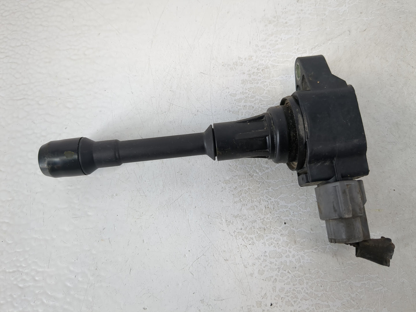 2014-2019 Infiniti Q70 Ignition Coil Igniter Pack - Oemusedautoparts1.com