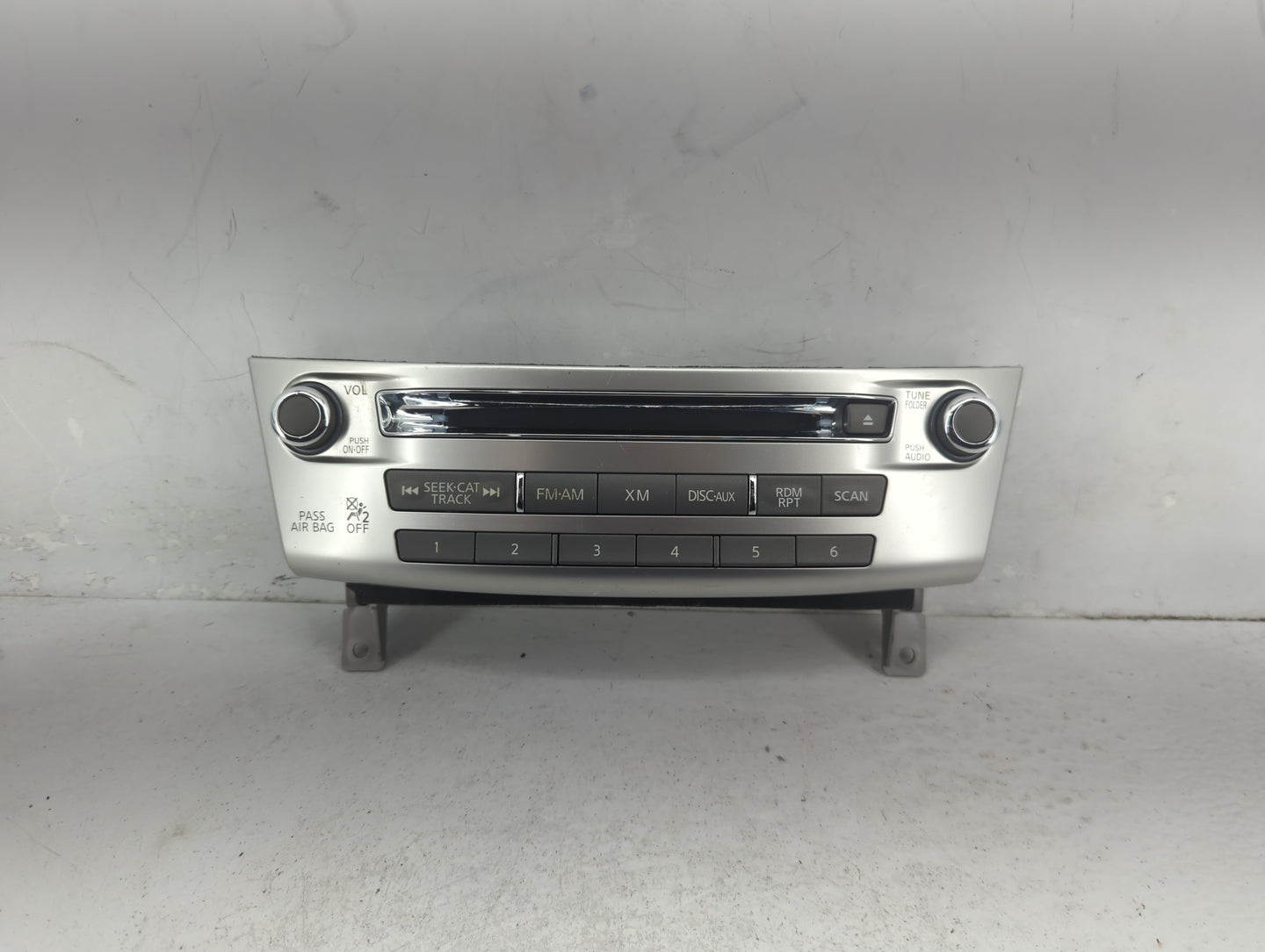 2014-2017 Infiniti Q70 Radio AM FM Cd Player Receiver Replacement P/N:253W100A11 Fits Fits 2011 2012 2013 2014 2015 2016 201