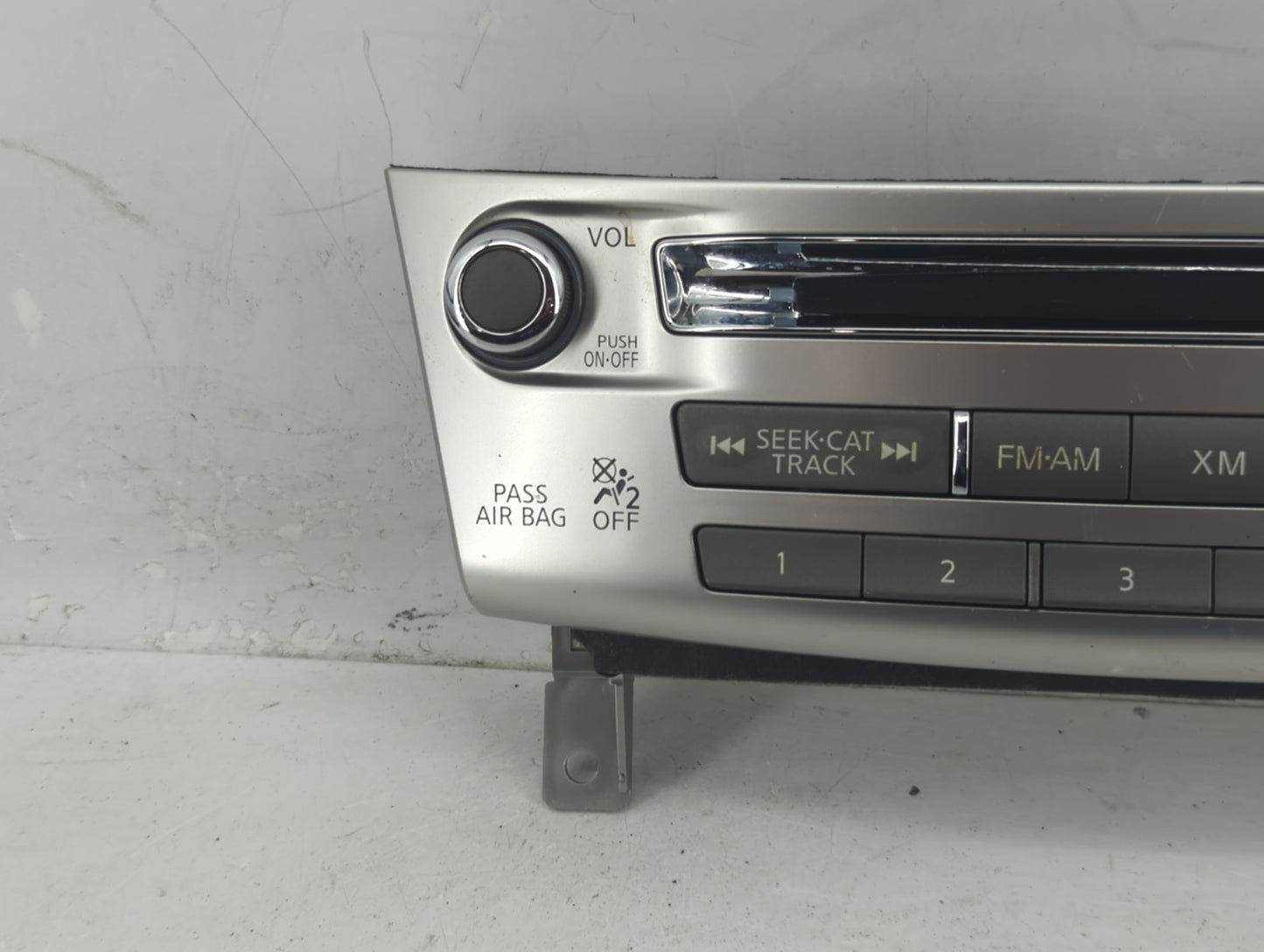 2014-2017 Infiniti Q70 Radio AM FM Cd Player Receiver Replacement P/N:253W100A11 Fits Fits 2011 2012 2013 2014 2015 2016 201