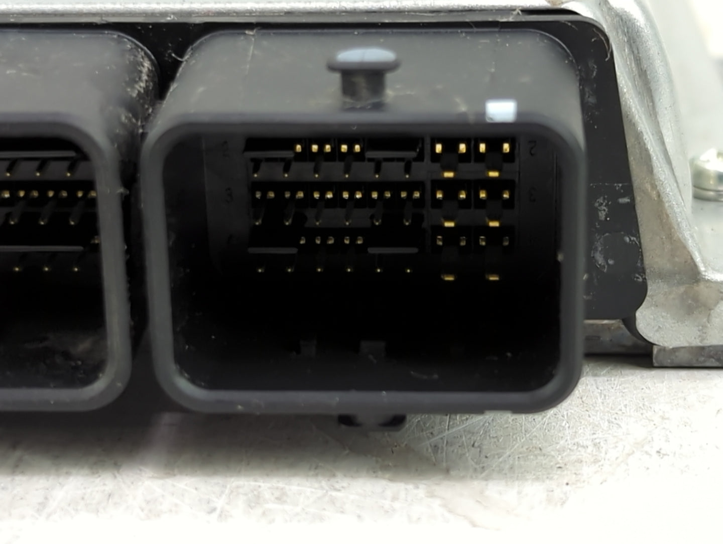 2014-2017 Infiniti Q70 PCM Engine Control Computer ECU ECM PCU OEM Fits Fits 2012 2013 2014 2015 2016 2017 OEM Used Auto Par