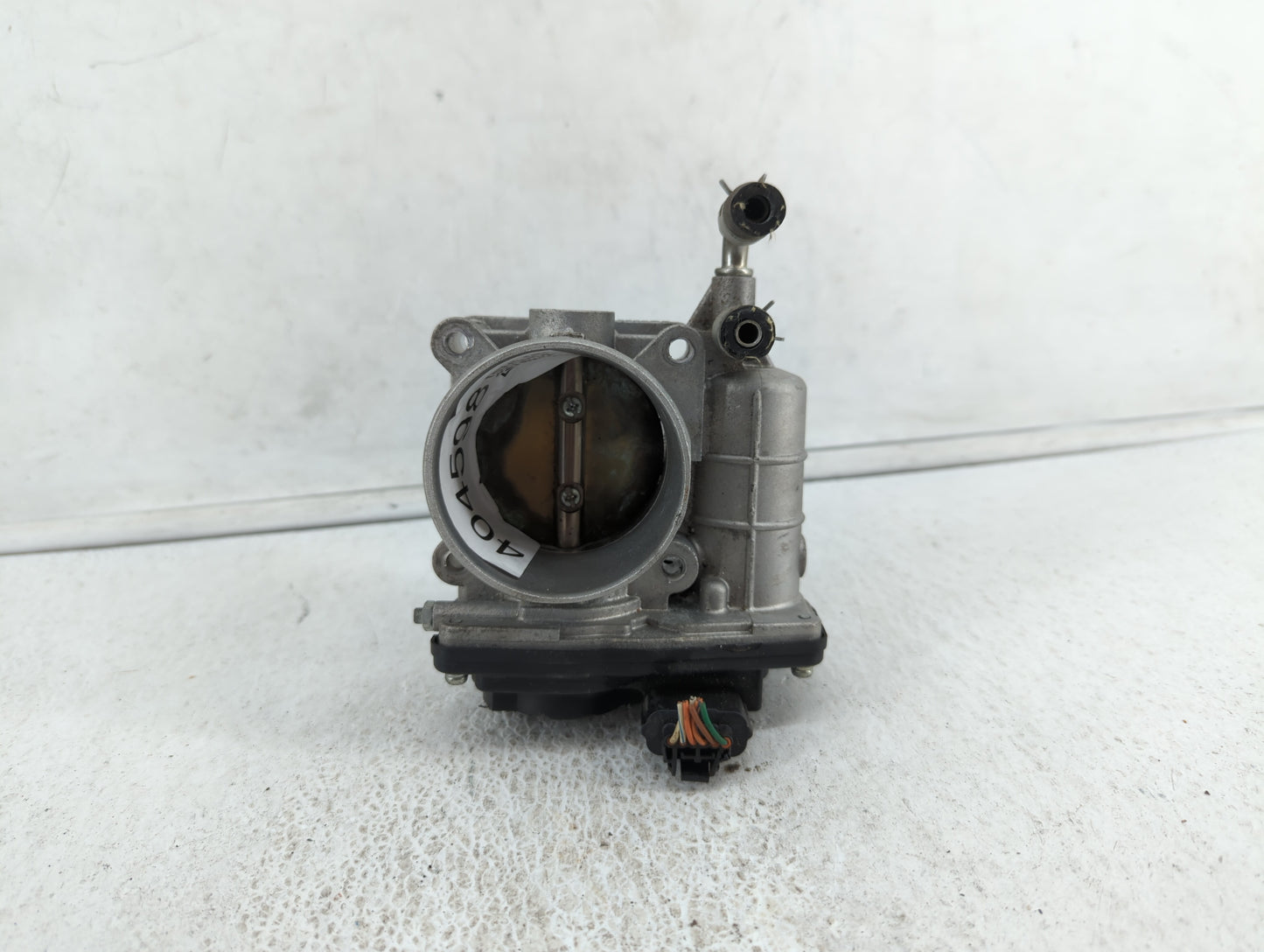 2014-2019 Infiniti Q70 Throttle Body P/N:RME60-21 RME60-12 Fits OEM Used Auto Parts - Oemusedautoparts1.com