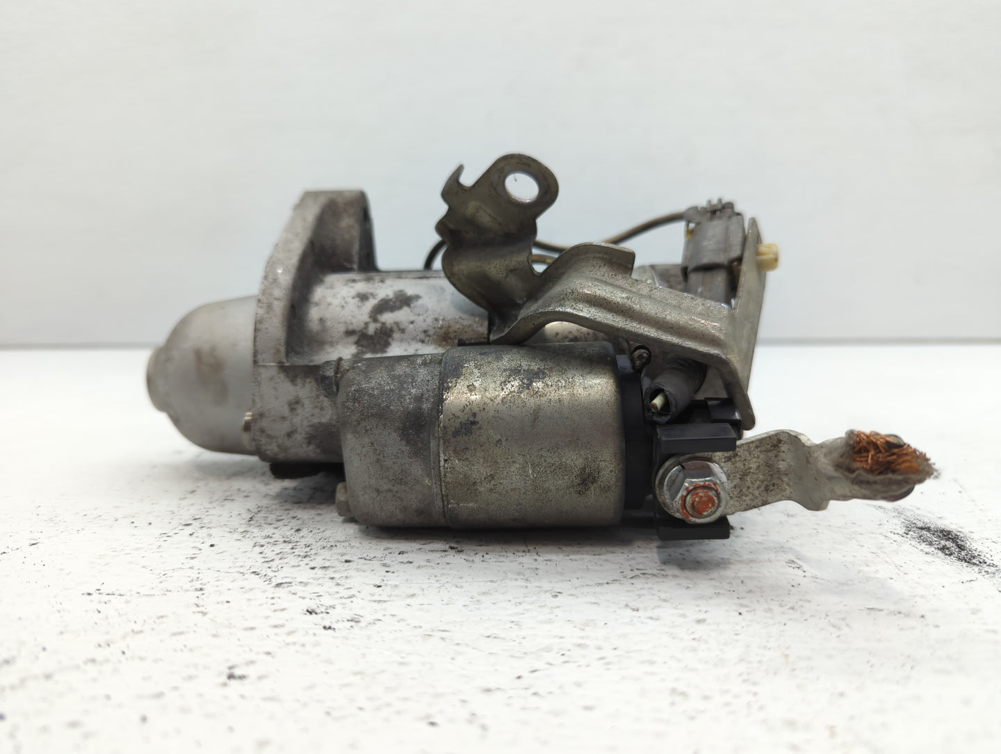 2014-2019 Infiniti Q70 Car Starter Motor Solenoid OEM P/N:23300 EY00E Fits OEM Used Auto Parts - Oemusedautoparts1.com