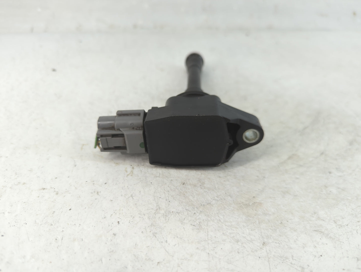 2014-2019 Infiniti Q70 Ignition Coil Igniter Pack - Oemusedautoparts1.com