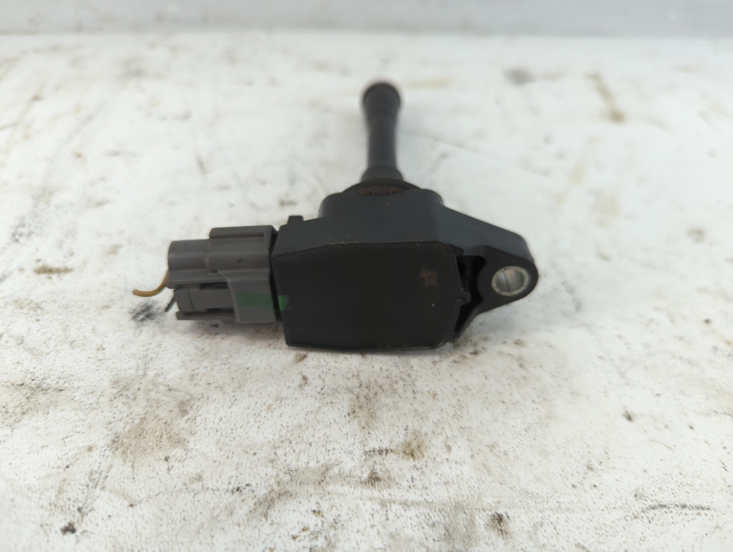 2014-2019 Infiniti Q70 Ignition Coil Igniter Pack - Oemusedautoparts1.com