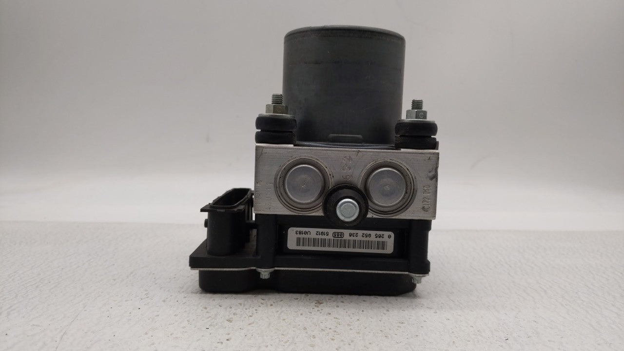 2014-2015 Infiniti Qx50 ABS Pump Control Module Replacement P/N:47660 6WA0C Fits Fits 2013 2014 2015 OEM Used Auto Parts - O