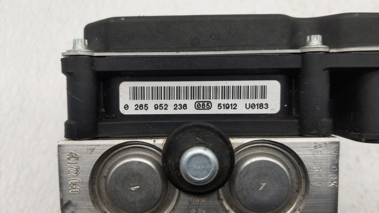 2014-2015 Infiniti Qx50 ABS Pump Control Module Replacement P/N:47660 6WA0C Fits Fits 2013 2014 2015 OEM Used Auto Parts - O