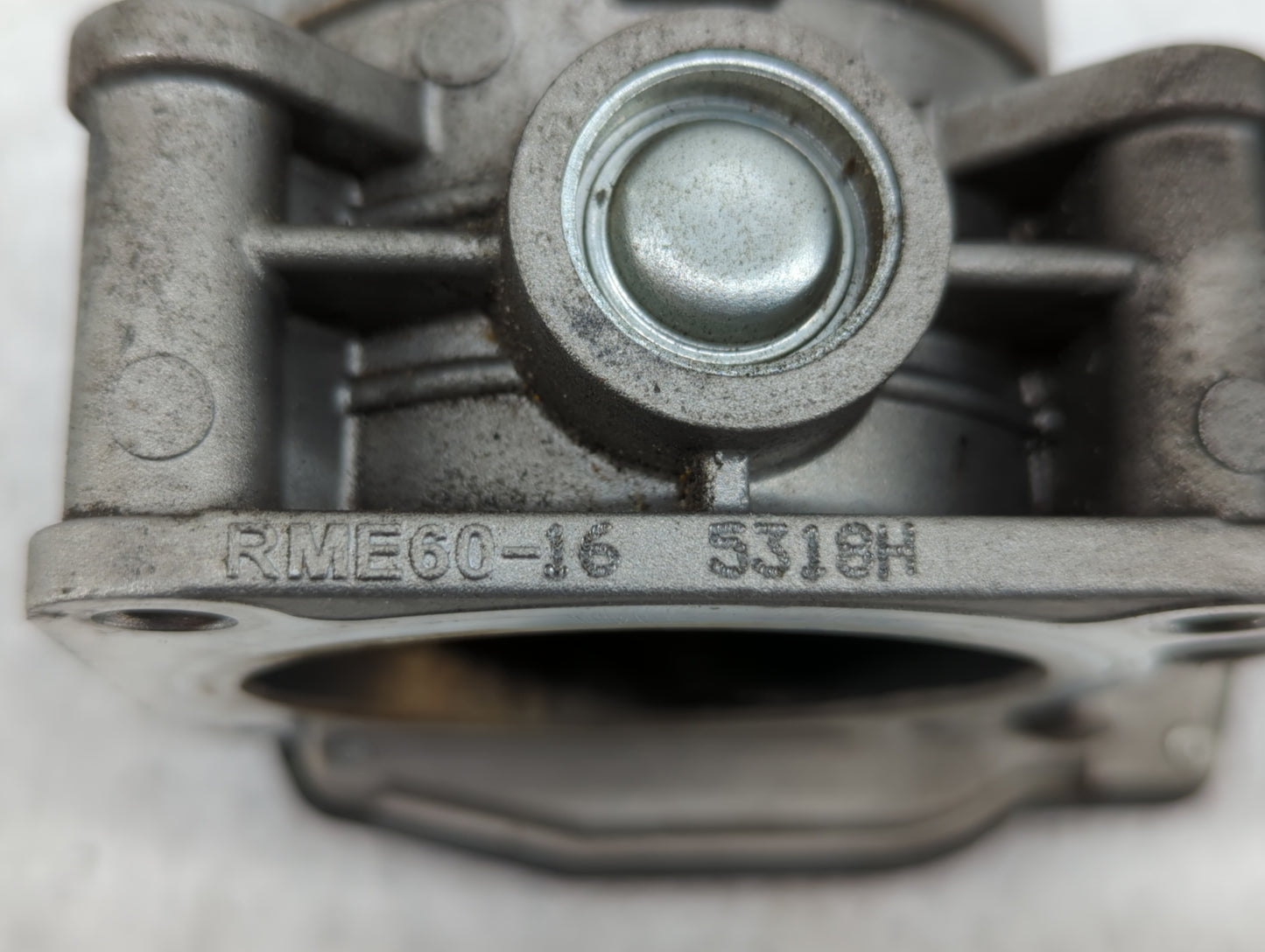 2014-2017 Infiniti Qx50 Throttle Body P/N:526-02 RME60-16 Fits OEM Used Auto Parts - Oemusedautoparts1.com