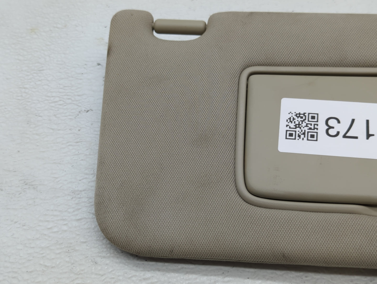 2014-2017 Infiniti Qx50 Sun Visor Shade Replacement Passenger Right Mirror Fits OEM Used Auto Parts - Oemusedautoparts1.com