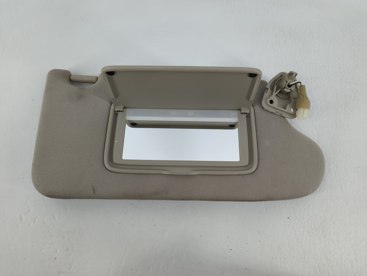 2014-2017 Infiniti Qx50 Sun Visor Shade Replacement Passenger Right Mirror Fits OEM Used Auto Parts - Oemusedautoparts1.com