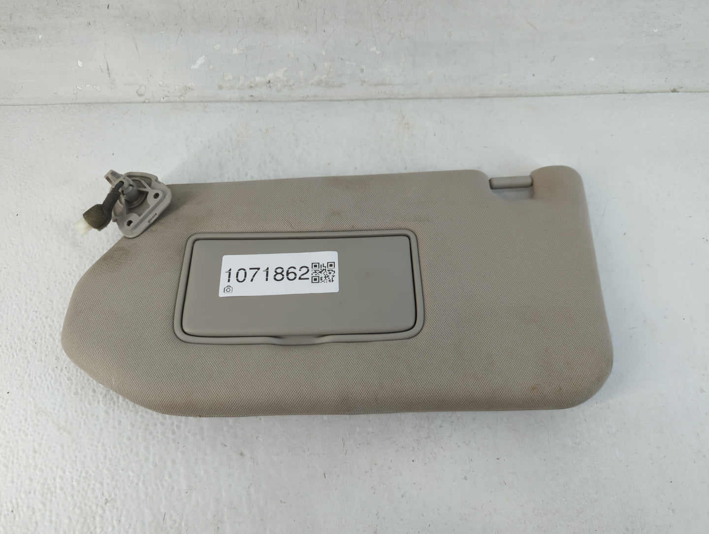 2014-2019 Infiniti Qx60 Sun Visor Shade Replacement Driver Left Mirror Fits Fits 2013 2014 2015 2016 2017 2018 2019 OEM Used