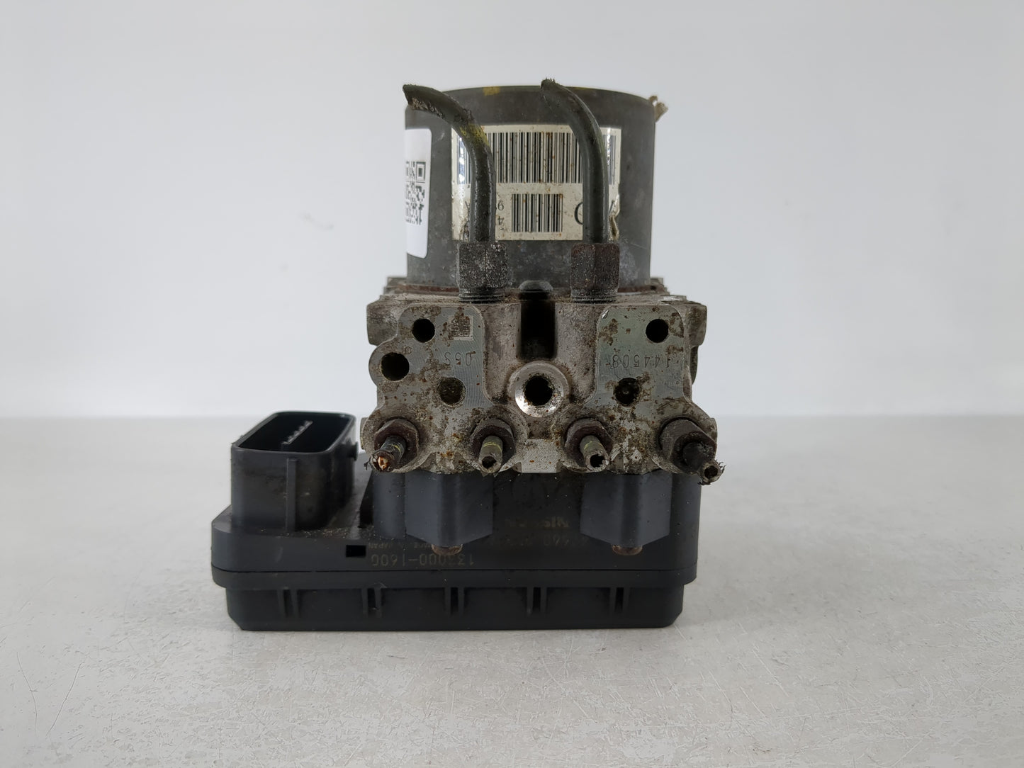 2015 Infiniti Qx60 ABS Pump Control Module Replacement P/N:133000-1600 47660 9NB0A Fits OEM Used Auto Parts - Oemusedautopar