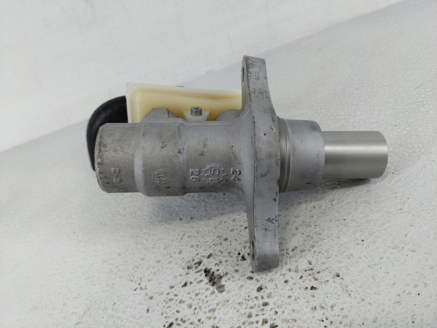 2014-2020 Infiniti Qx60 Brake Master Cylinder - Oemusedautoparts1.com