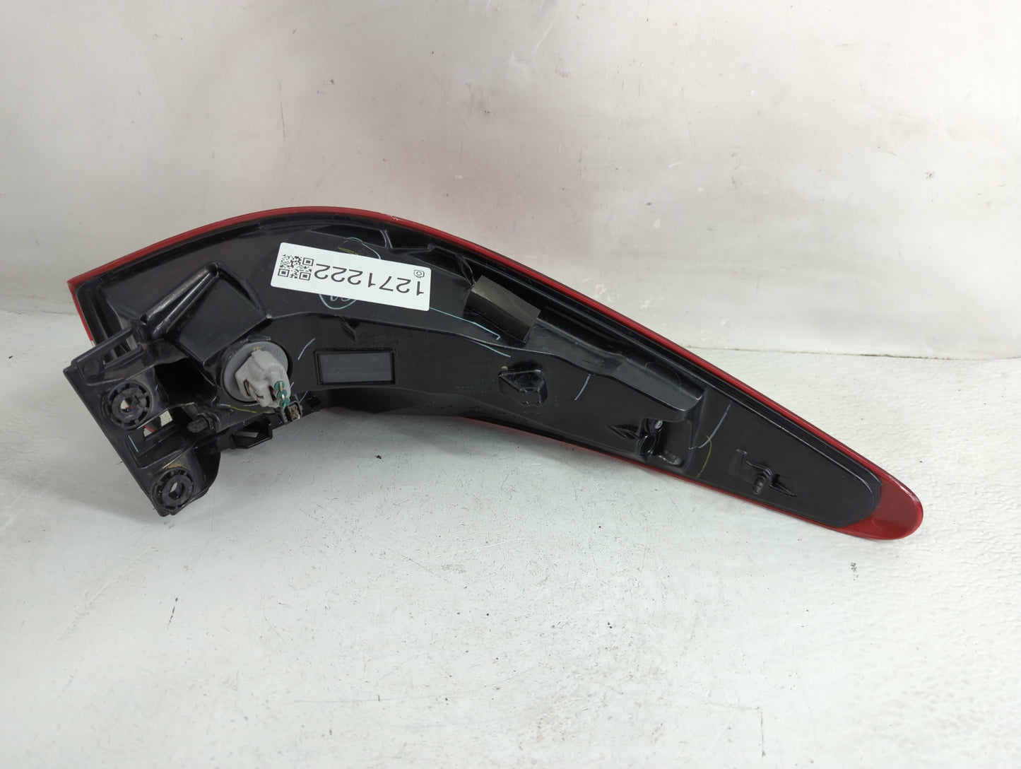 2014-2015 Infiniti Qx60 Tail Light Assembly Passenger Right OEM Fits Fits 2013 2014 2015 OEM Used Auto Parts - Oemusedautopa