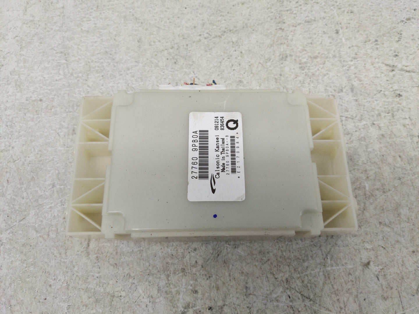 2015-2016 Infiniti Qx60 Radio AM FM Cd Player Receiver Replacement P/N:27760 9PB0A Fits Fits 2015 2016 OEM Used Auto Parts -