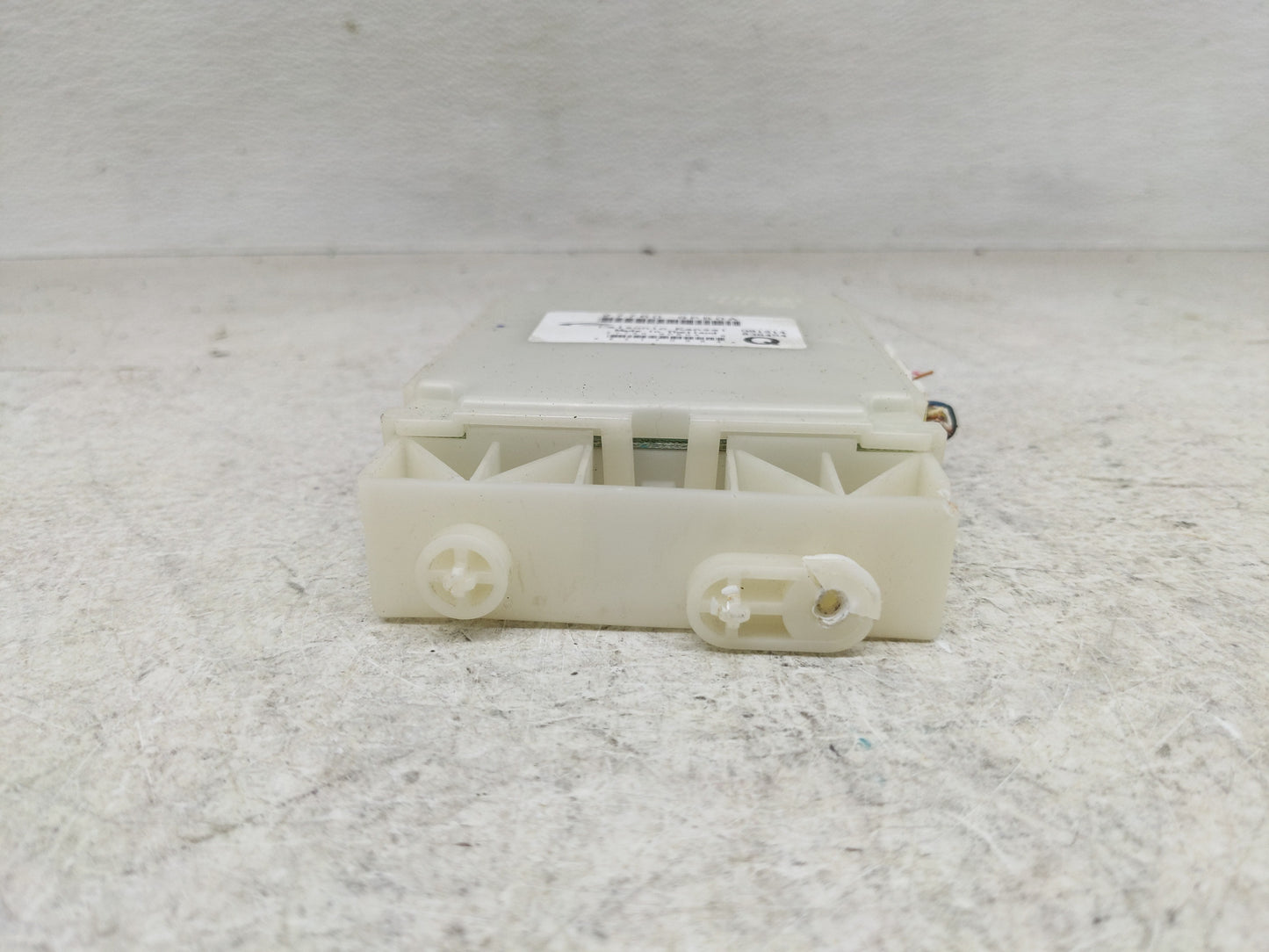 2015-2016 Infiniti Qx60 Radio AM FM Cd Player Receiver Replacement P/N:27760 9PB0A Fits Fits 2015 2016 OEM Used Auto Parts -