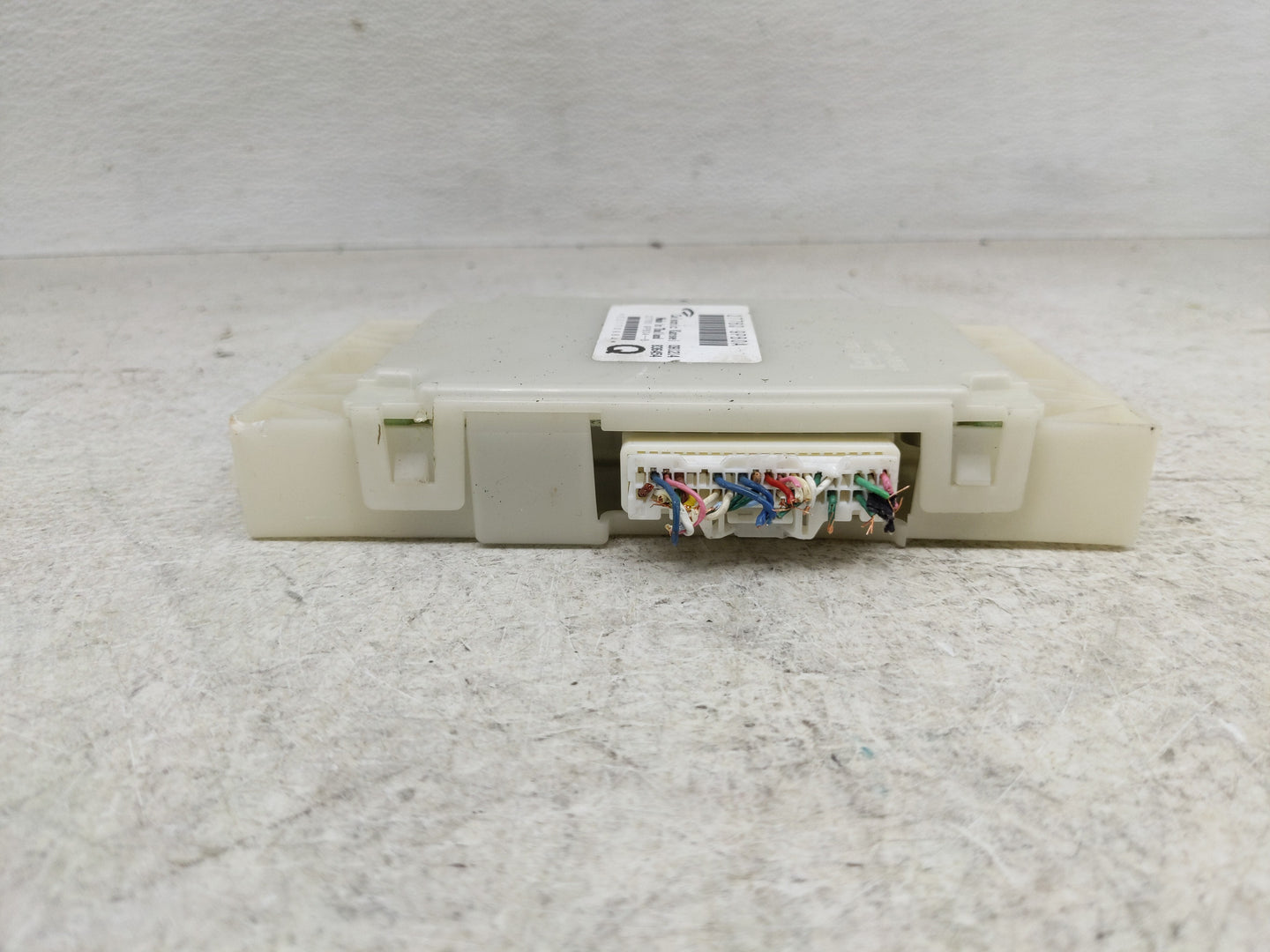 2015-2016 Infiniti Qx60 Radio AM FM Cd Player Receiver Replacement P/N:27760 9PB0A Fits Fits 2015 2016 OEM Used Auto Parts -