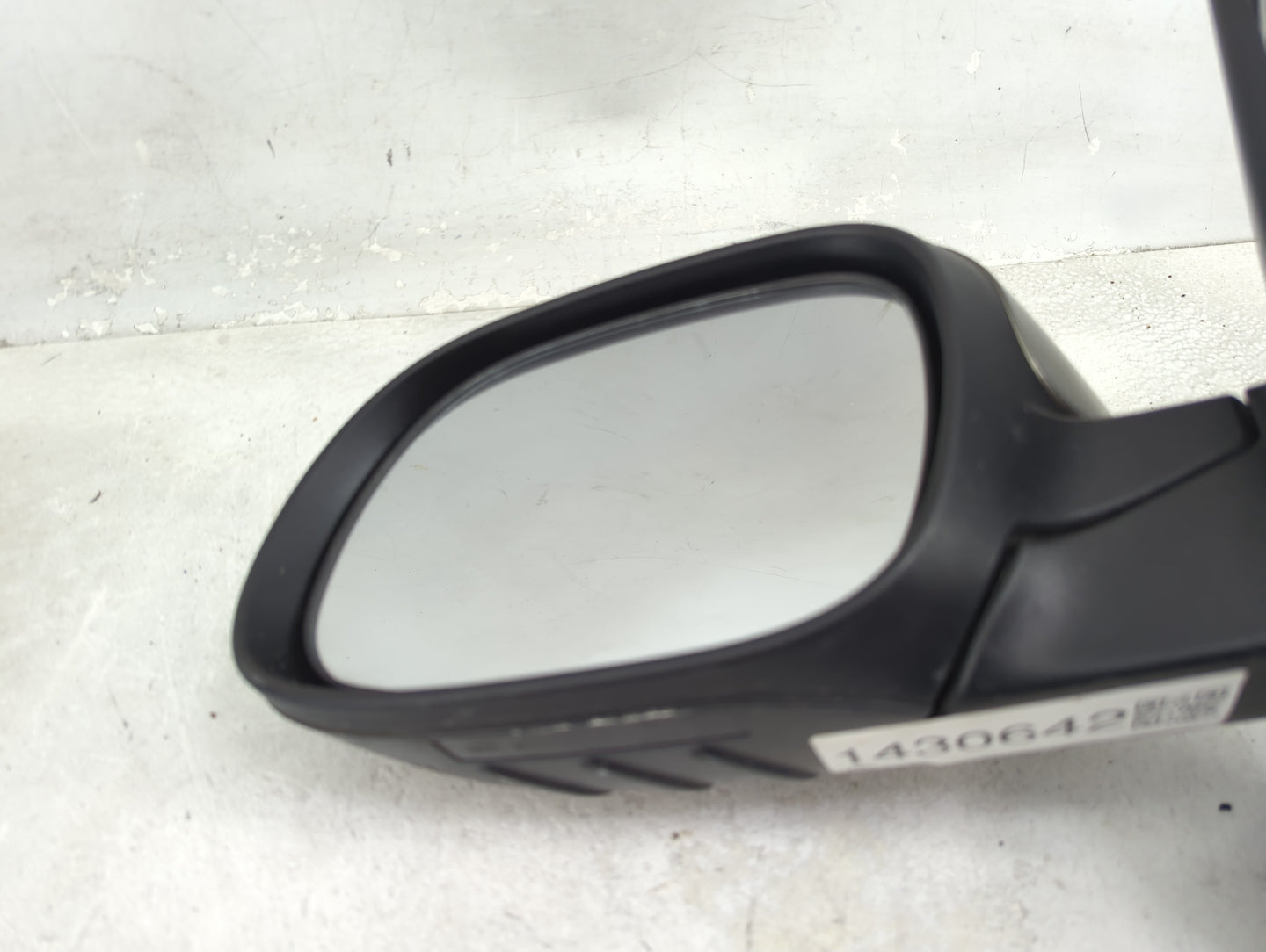 2014-2015 Infiniti Qx60 Driver Side View Mirror - Left Door Mirror OEM Used - Oemusedautoparts1.com