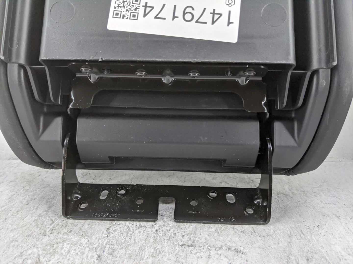2015 Infiniti Qx60 Center Console Armrest Cover Lid P/N:96920 9NB0A P42J Fits OEM Used Auto Parts - Oemusedautoparts1.com