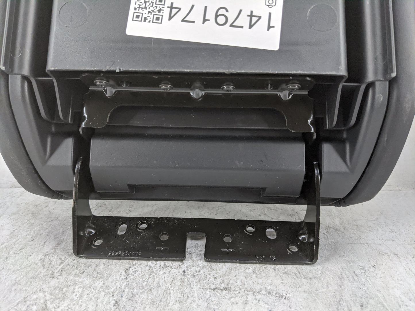 2015 Infiniti Qx60 Center Console Armrest Cover Lid P/N:96920 9NB0A P42J Fits OEM Used Auto Parts - Oemusedautoparts1.com