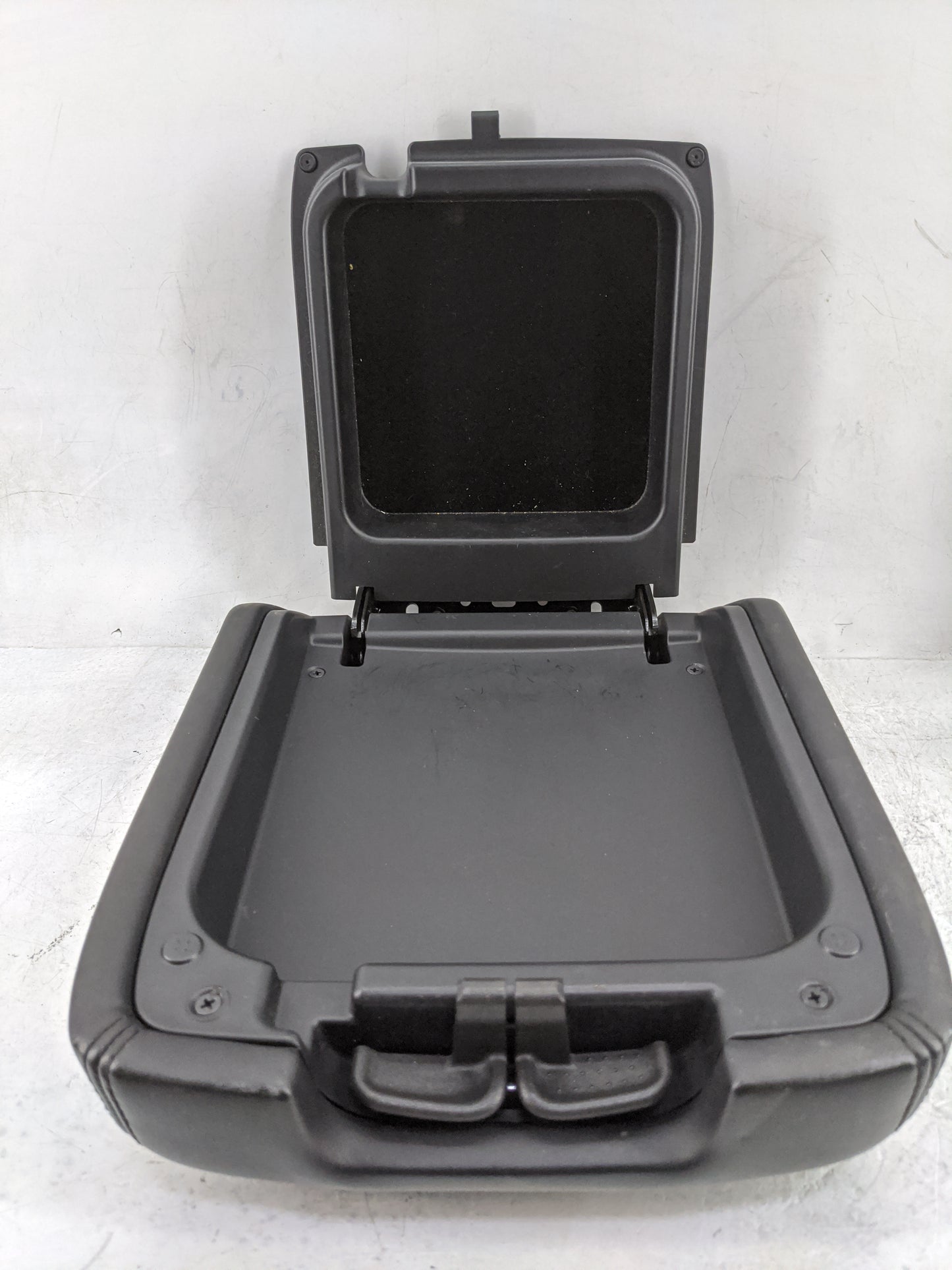 2015 Infiniti Qx60 Center Console Armrest Cover Lid P/N:96920 9NB0A P42J Fits OEM Used Auto Parts - Oemusedautoparts1.com