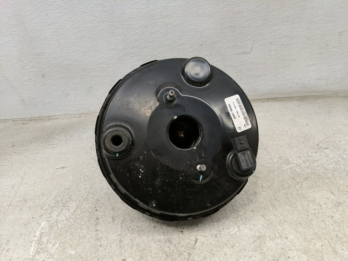 2014-2020 Infiniti Qx60 Power Brake Booster Oem 1500137 - Oemusedautoparts1.com