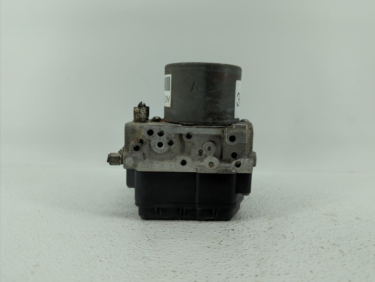 2015 Infiniti Qx60 ABS Pump Control Module Replacement P/N:47660 9NB0A Fits OEM Used Auto Parts - Oemusedautoparts1.com