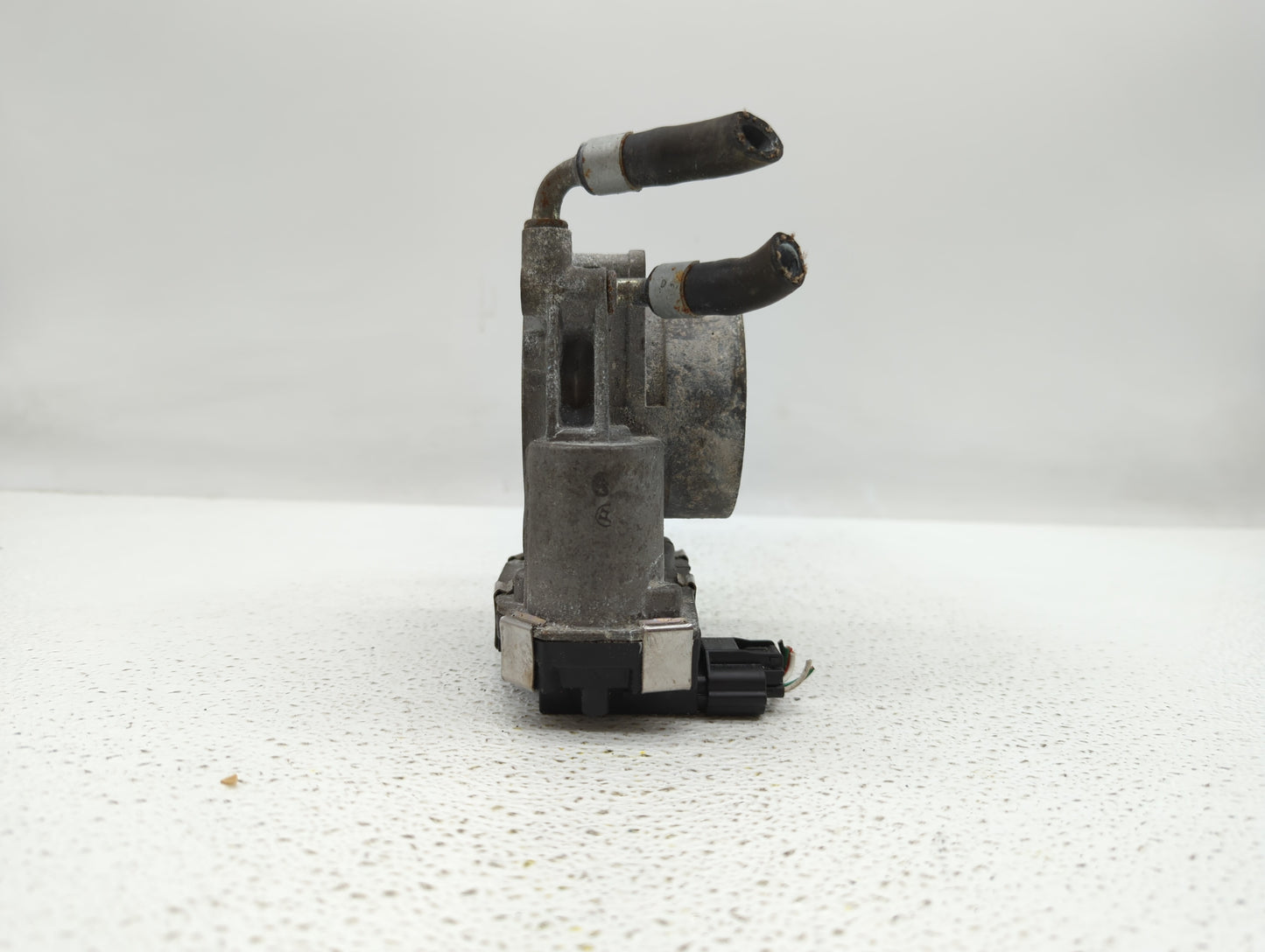 2015-2016 Infiniti Qx60 Throttle Body P/N:RME70-50 Fits Fits 2015 2016 2017 2018 2019 OEM Used Auto Parts - Oemusedautoparts