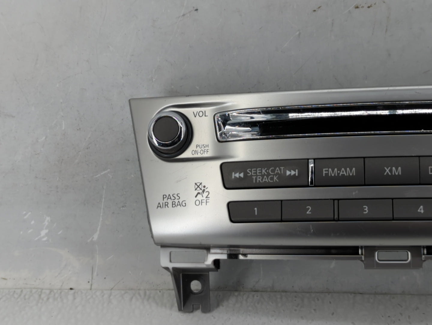 2014-2016 Infiniti Qx60 Radio Control Panel - Oemusedautoparts1.com