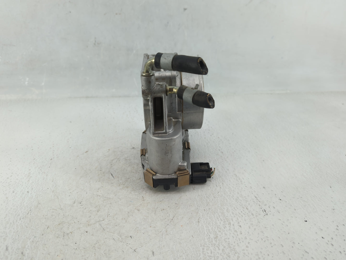 2015-2016 Infiniti Qx60 Throttle Body P/N:5916 RME70-50 Fits Fits 2015 2016 2017 2018 2019 2020 2021 2022 OEM Used Auto Part