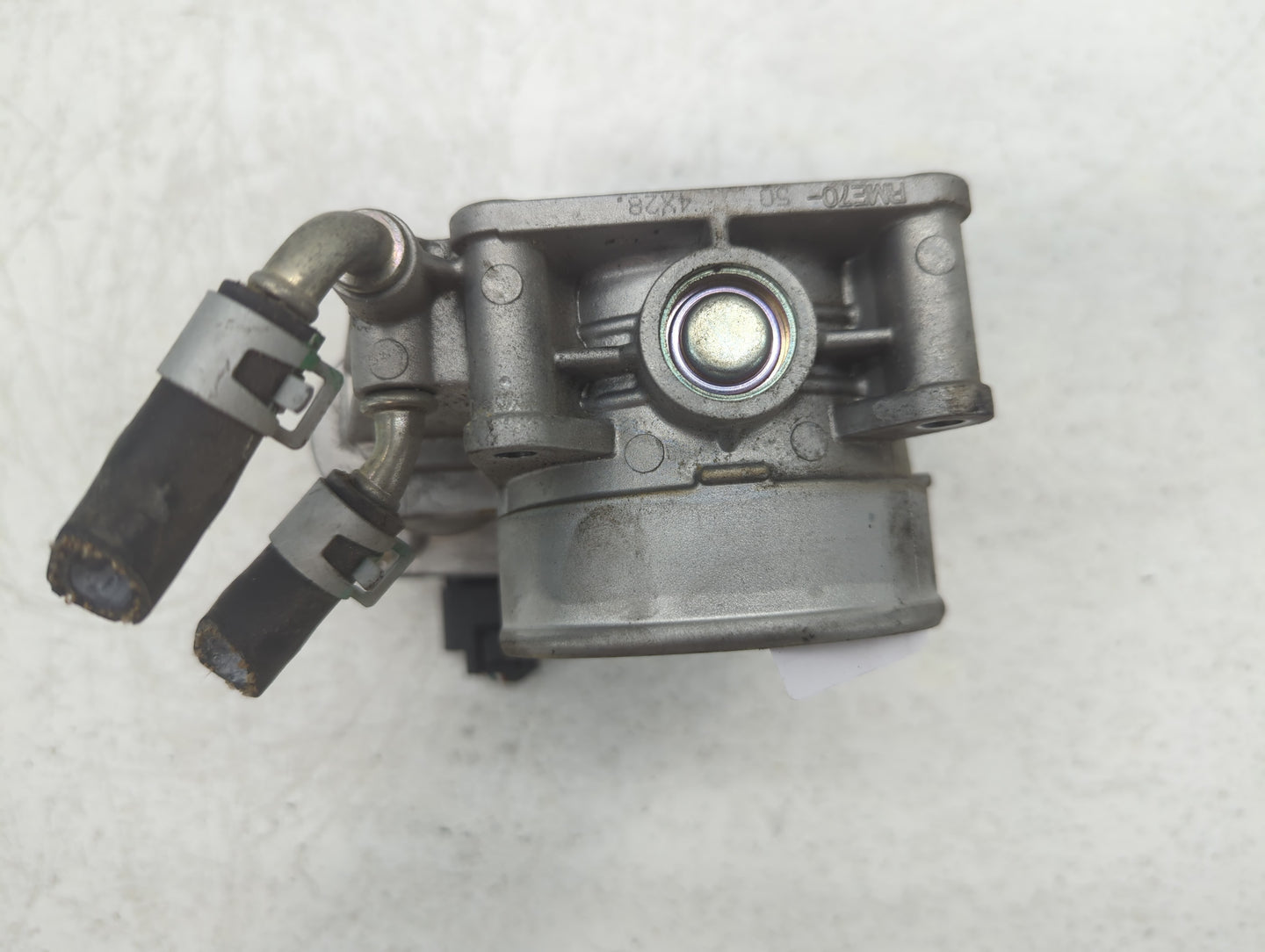 2015-2016 Infiniti Qx60 Throttle Body P/N:4X28 RME70-50 Fits Fits 2015 2016 2017 2018 2019 2020 2021 2022 OEM Used Auto Part