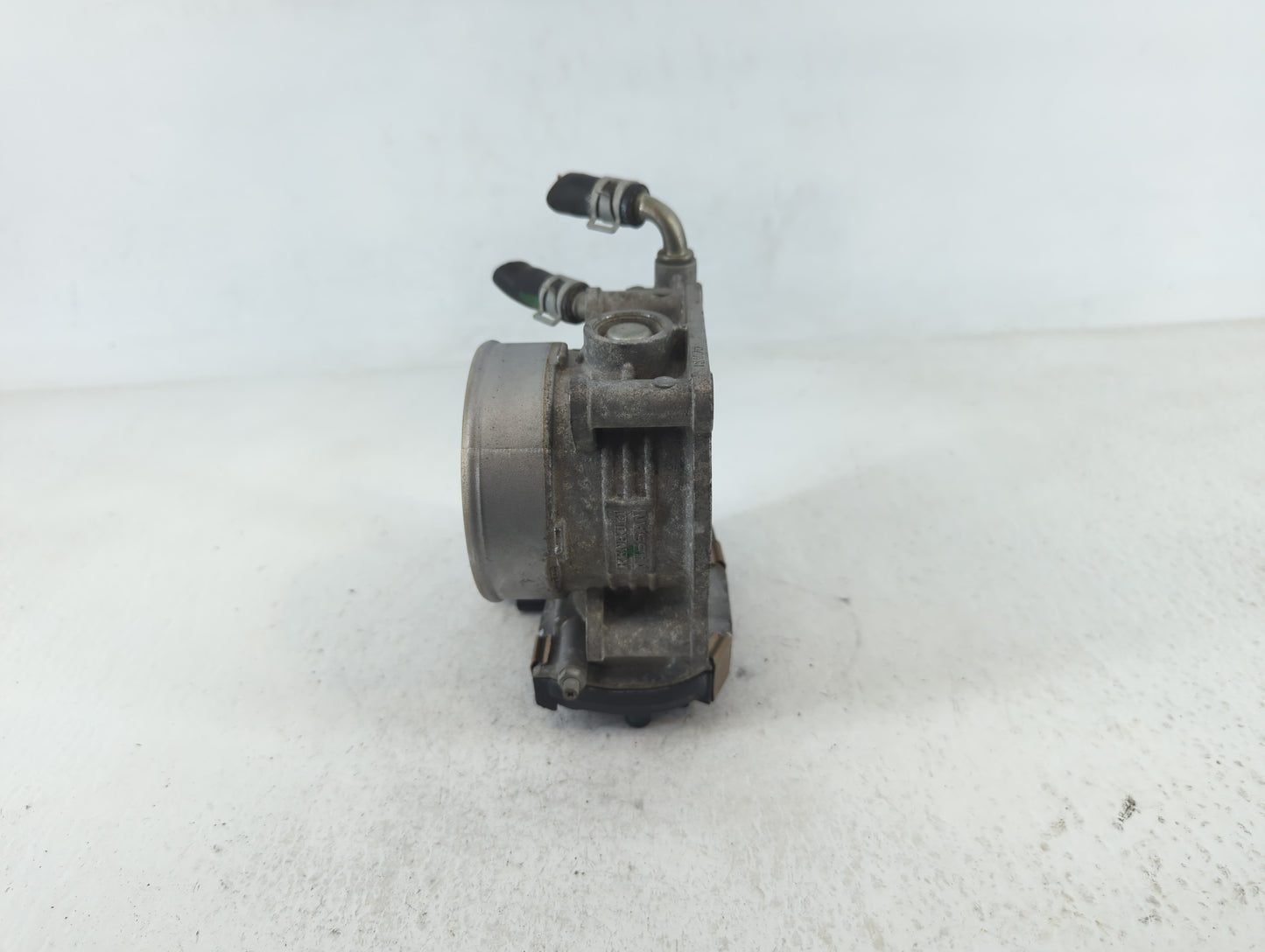 2015-2016 Infiniti Qx60 Throttle Body P/N:RME70-4V17 Fits Fits 2015 2016 2017 2018 2019 2020 2021 2022 OEM Used Auto Parts -