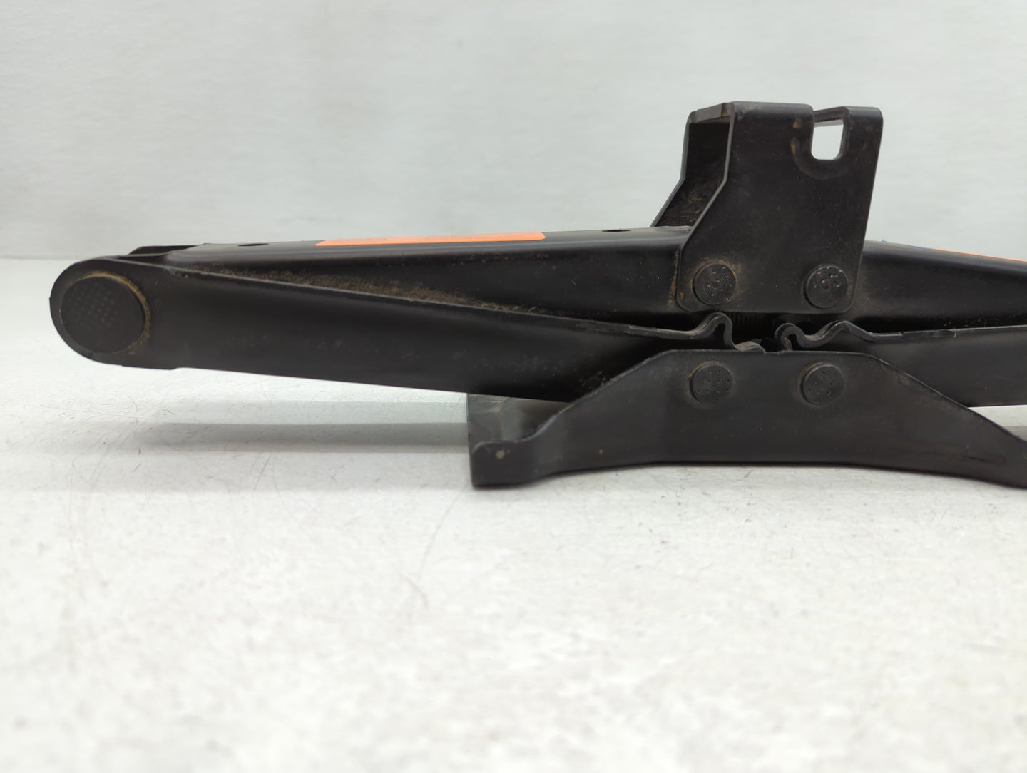2015 Infiniti Qx60 Spare Scissor Car Jack - Oemusedautoparts1.com
