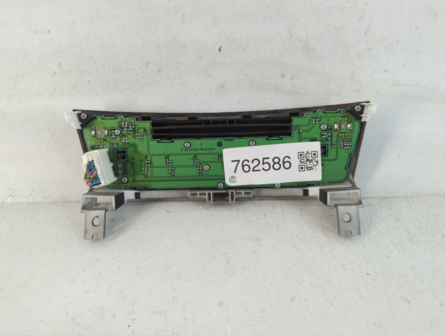2015-2016 Infiniti Qx60 Radio AM FM Cd Player Receiver Replacement P/N:253913JA0A Fits Fits 2015 2016 OEM Used Auto Parts - 
