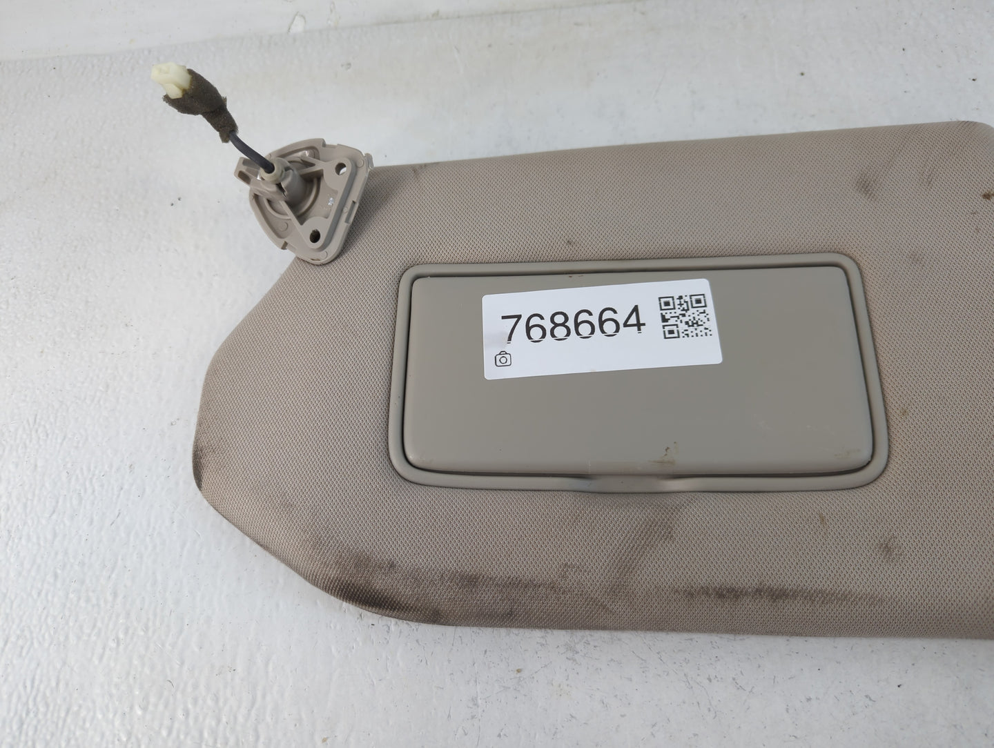 2014-2019 Infiniti Qx60 Sun Visor Shade Replacement Driver Left Mirror Fits Fits 2013 2014 2015 2016 2017 2018 2019 OEM Used